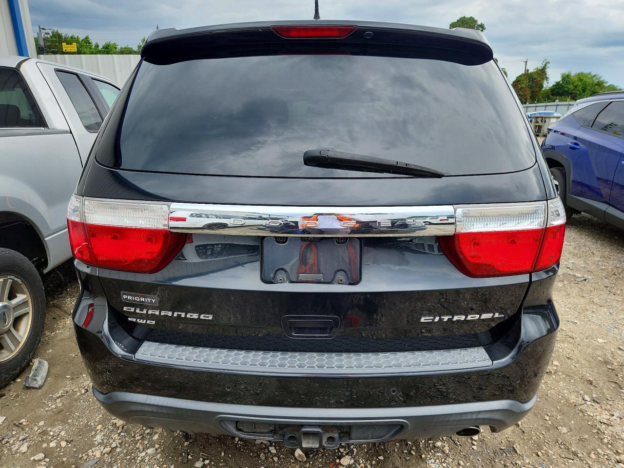 2011 Dodge Durango Citadel Black vin: 1D4RE5GG7BC648769