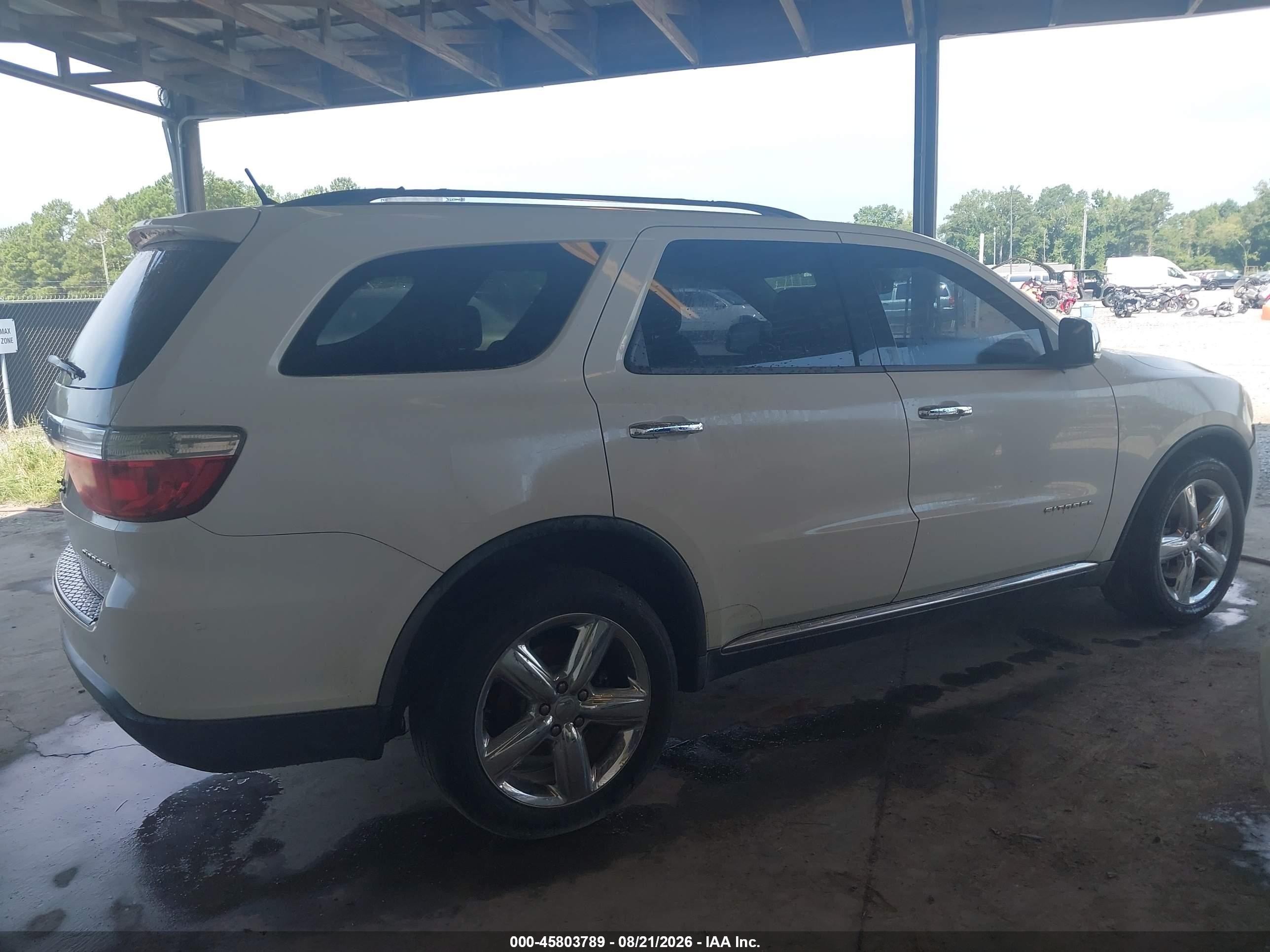 2011 Dodge Durango Citadel White vin: 1D4RE5GG7BC720814