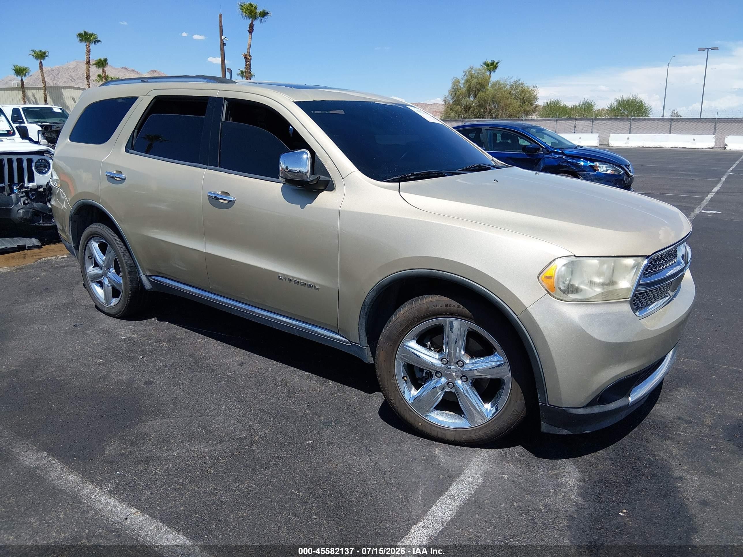 2011 Dodge Durango Citadel Beige vin: 1D4SD5GT8BC592861