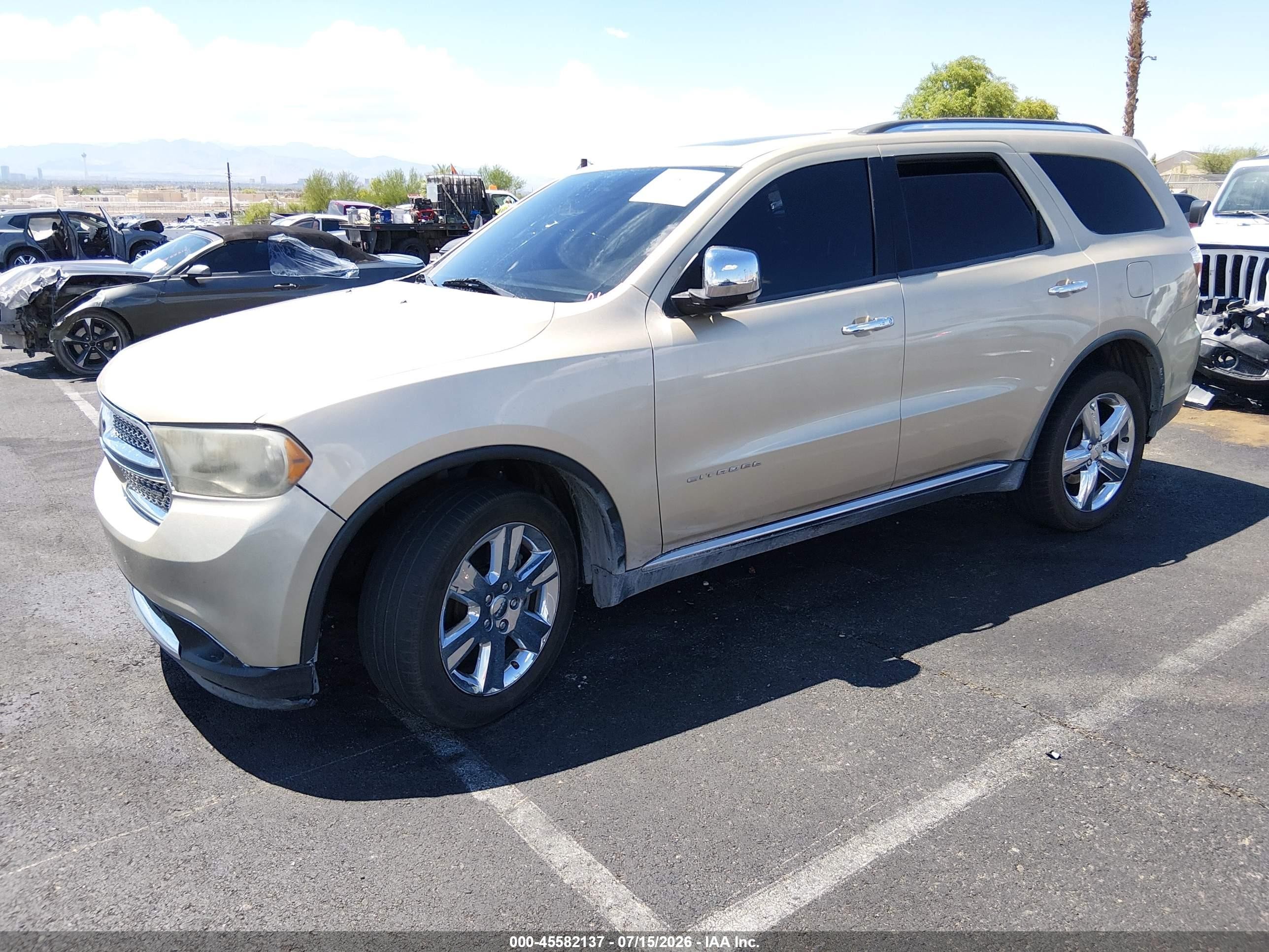 2011 Dodge Durango Citadel Beige vin: 1D4SD5GT8BC592861