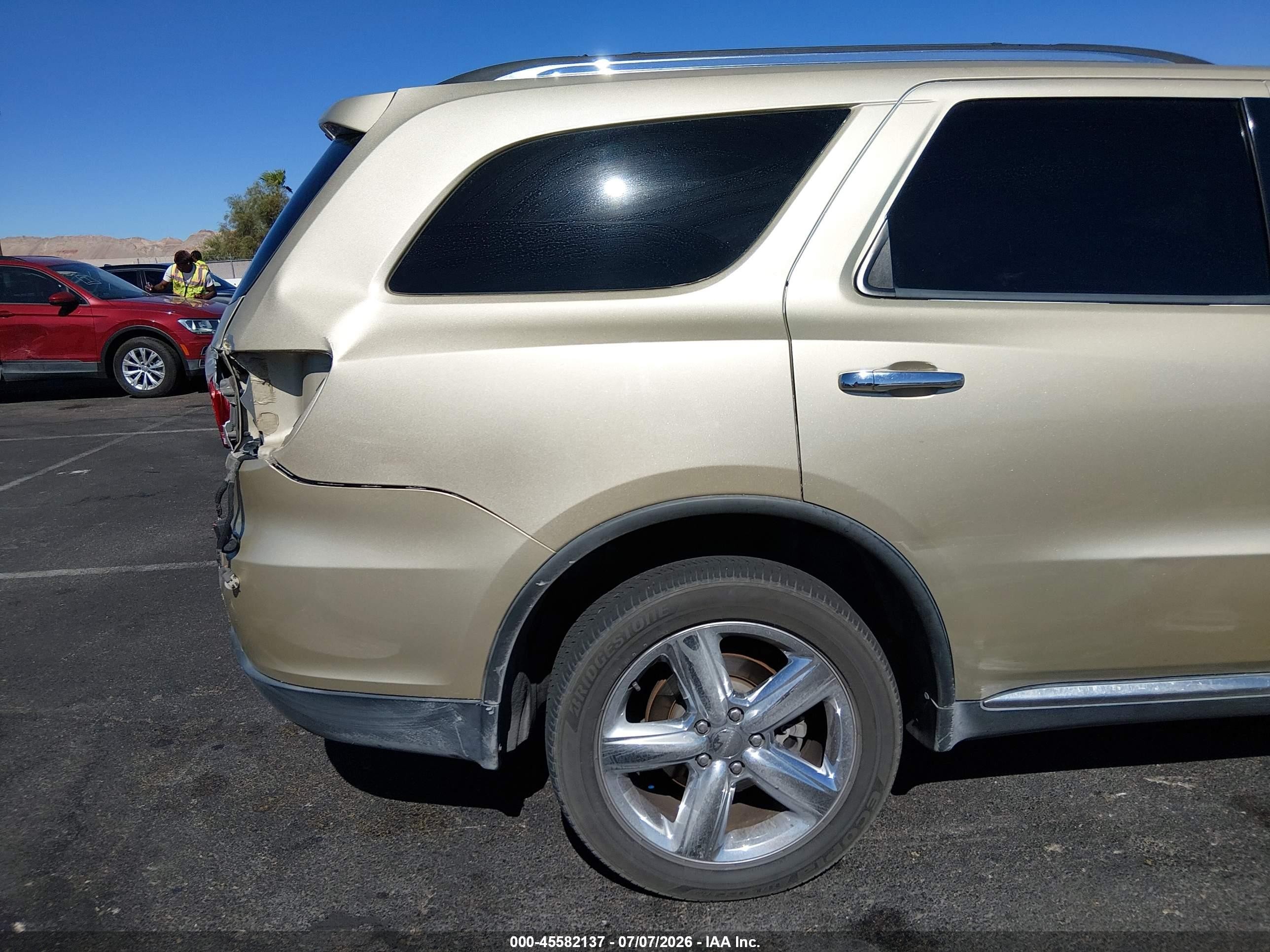 2011 Dodge Durango Citadel Beige vin: 1D4SD5GT8BC592861
