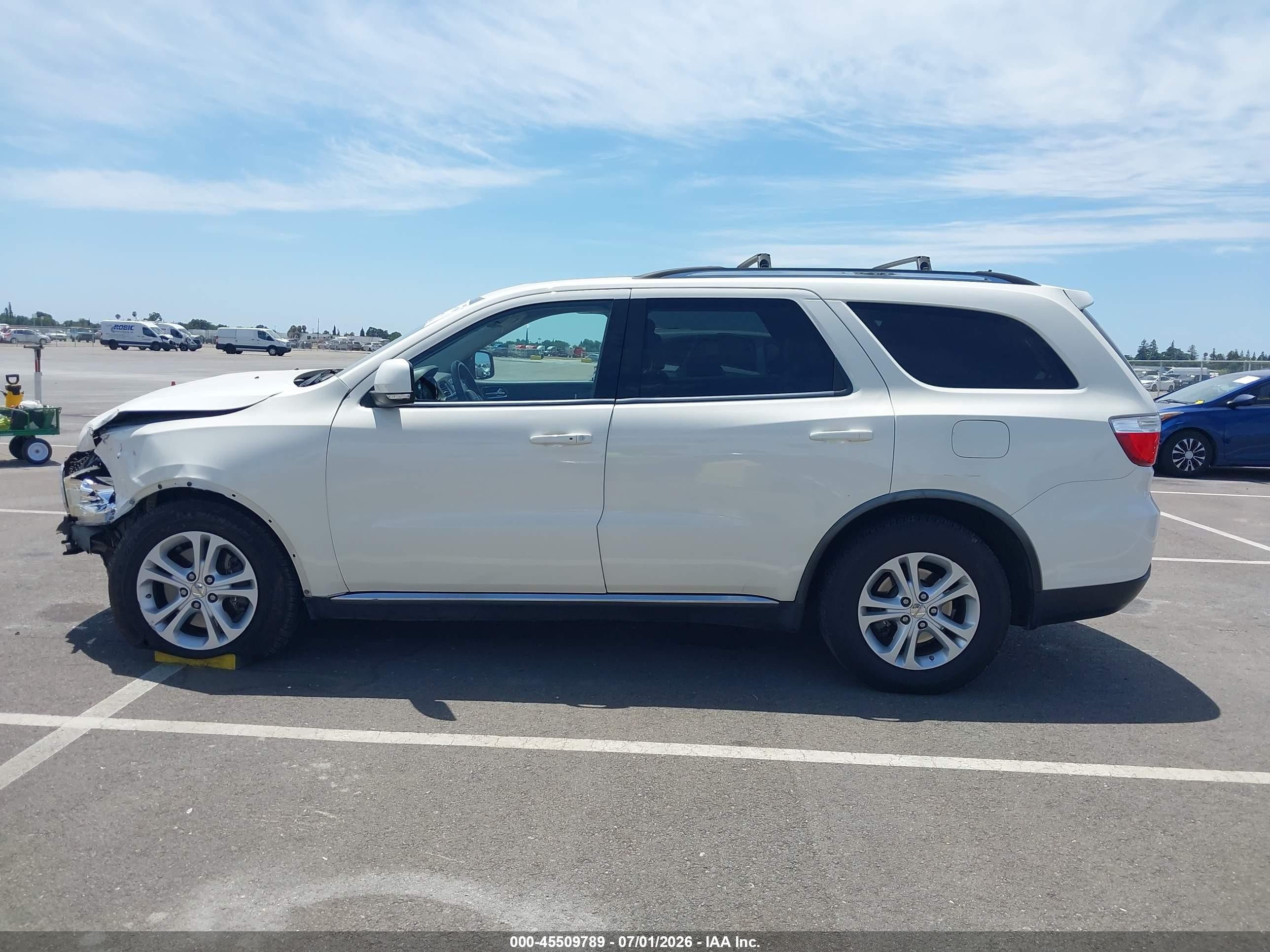 2011 Dodge Durango Crew Белый vin: 1D4SE4GT6BC593580