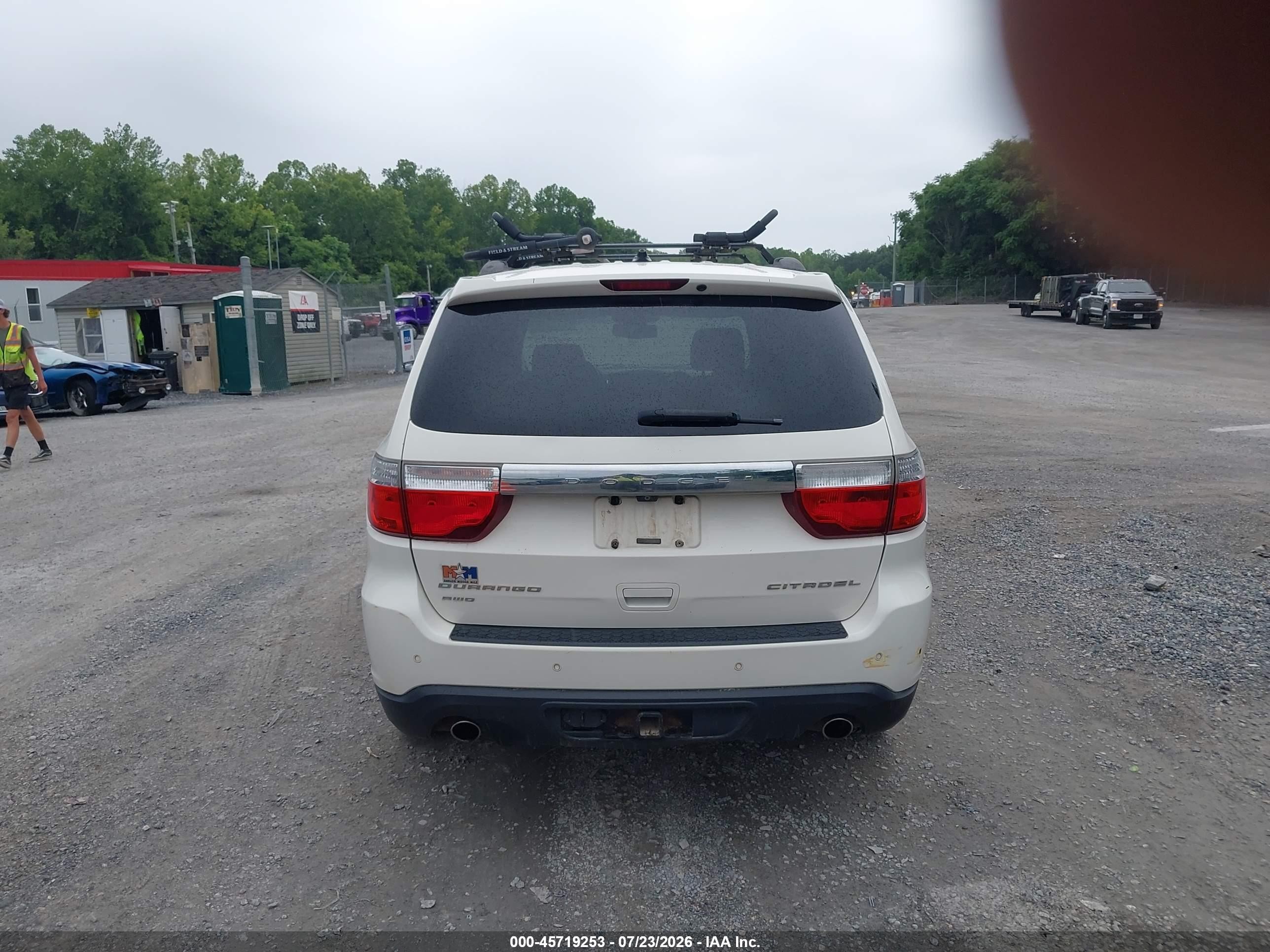 2011 Dodge Durango Citadel White vin: 1D4SE5GT0BC725285