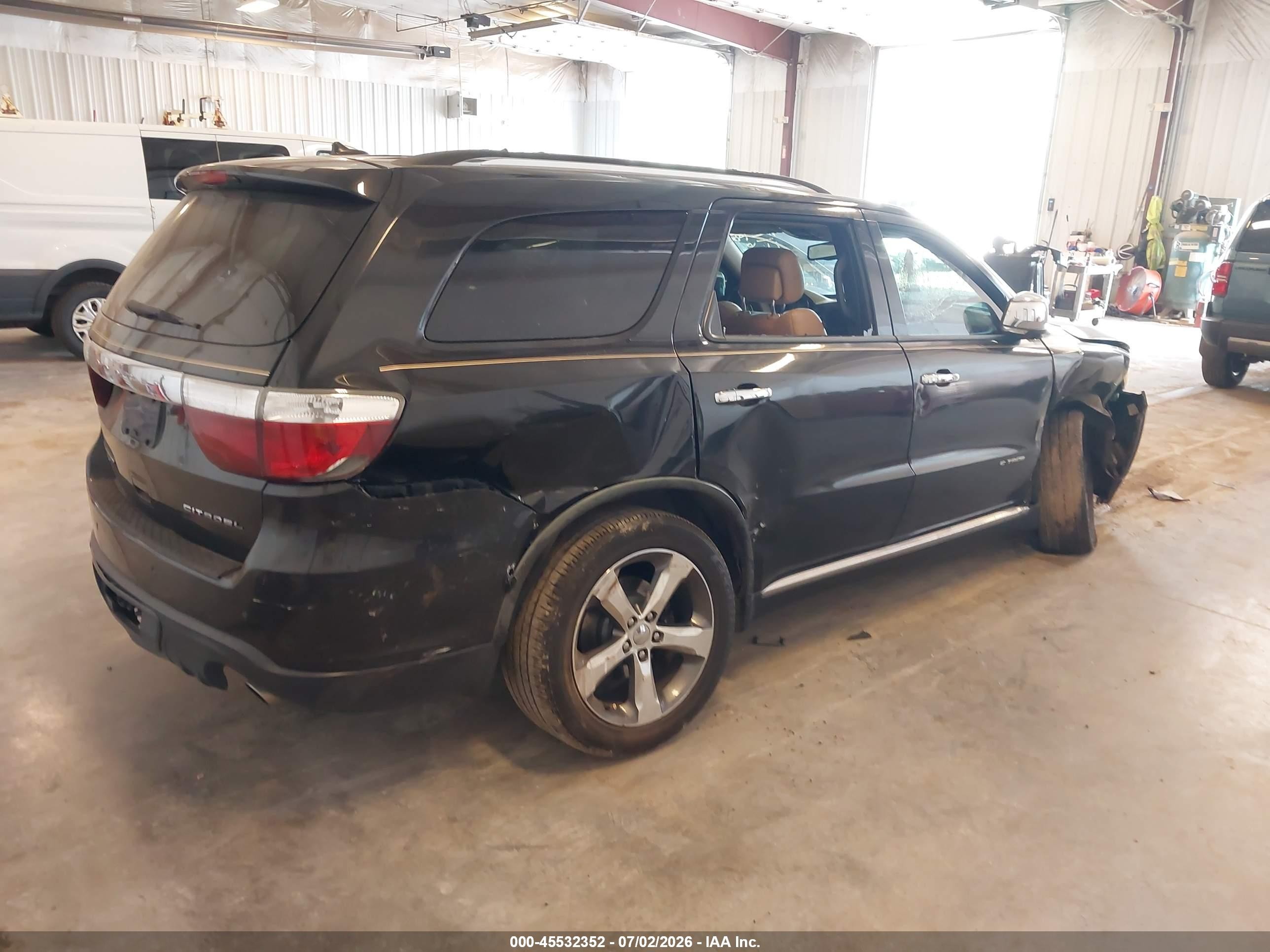 2011 Dodge Durango Citadel Черный vin: 1D4SE5GT1BC613935