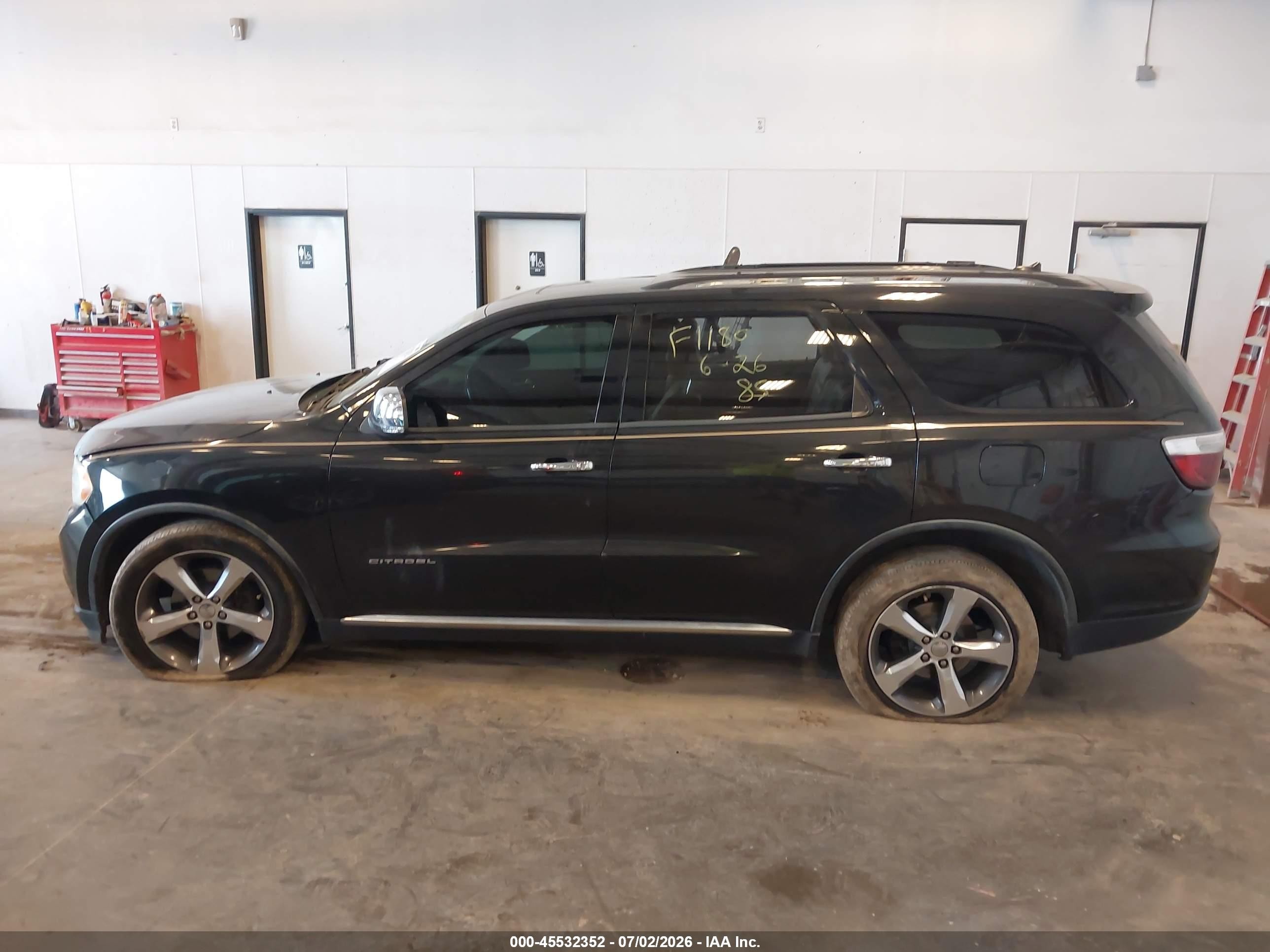 2011 Dodge Durango Citadel Черный vin: 1D4SE5GT1BC613935
