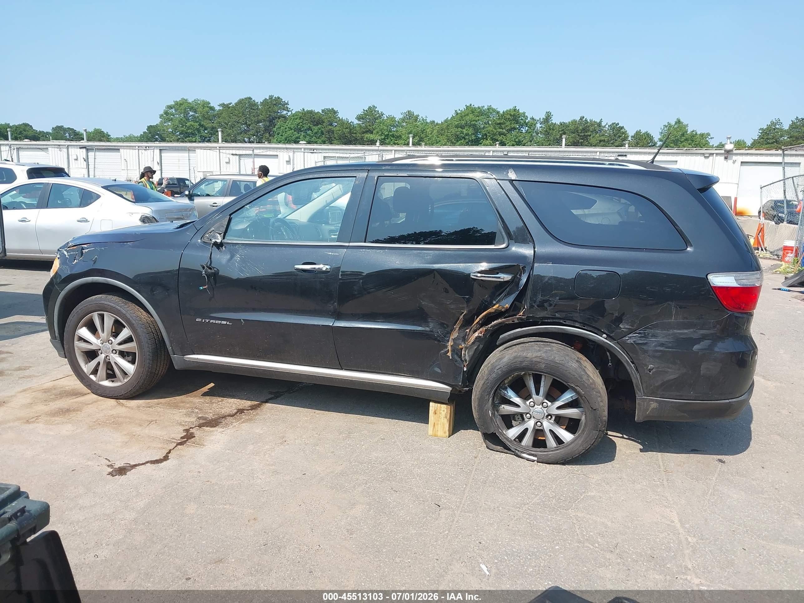 2011 Dodge Durango Citadel Black vin: 1D4SE5GT3BC595180