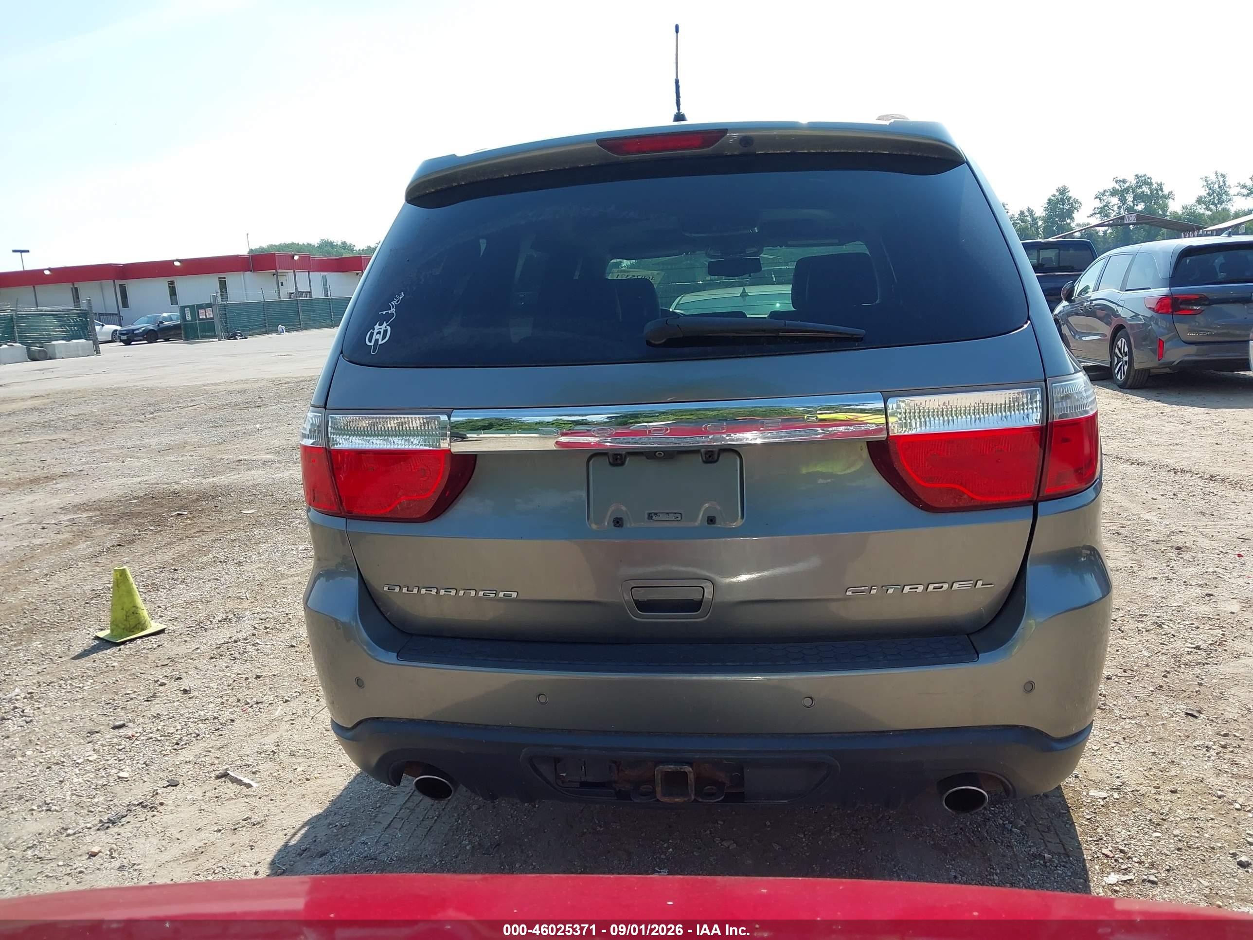 2011 Dodge Durango Citadel Gray vin: 1D4SE5GT3BC732960