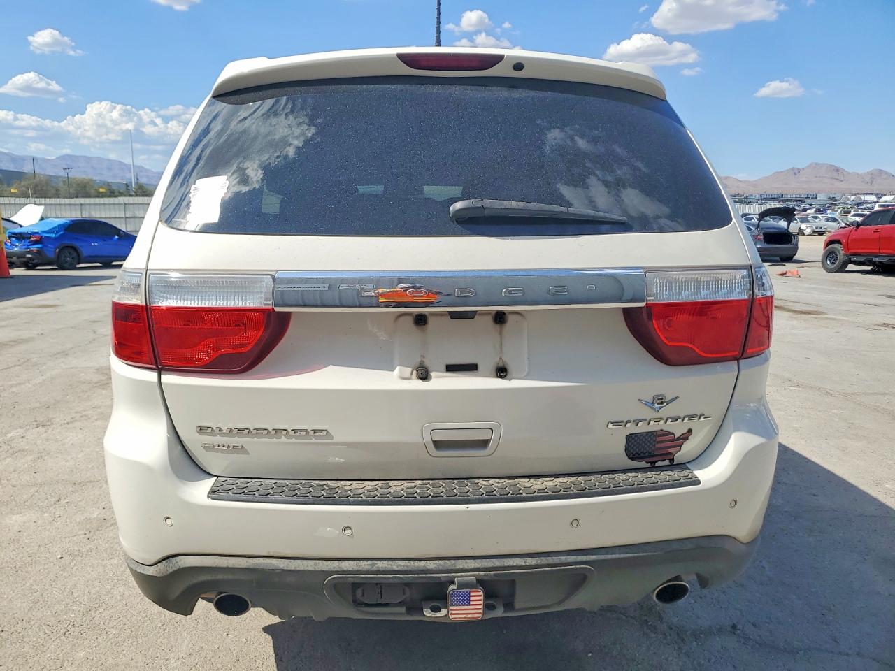 2011 Dodge Durango Citadel White vin: 1D4SE5GT6BC599255