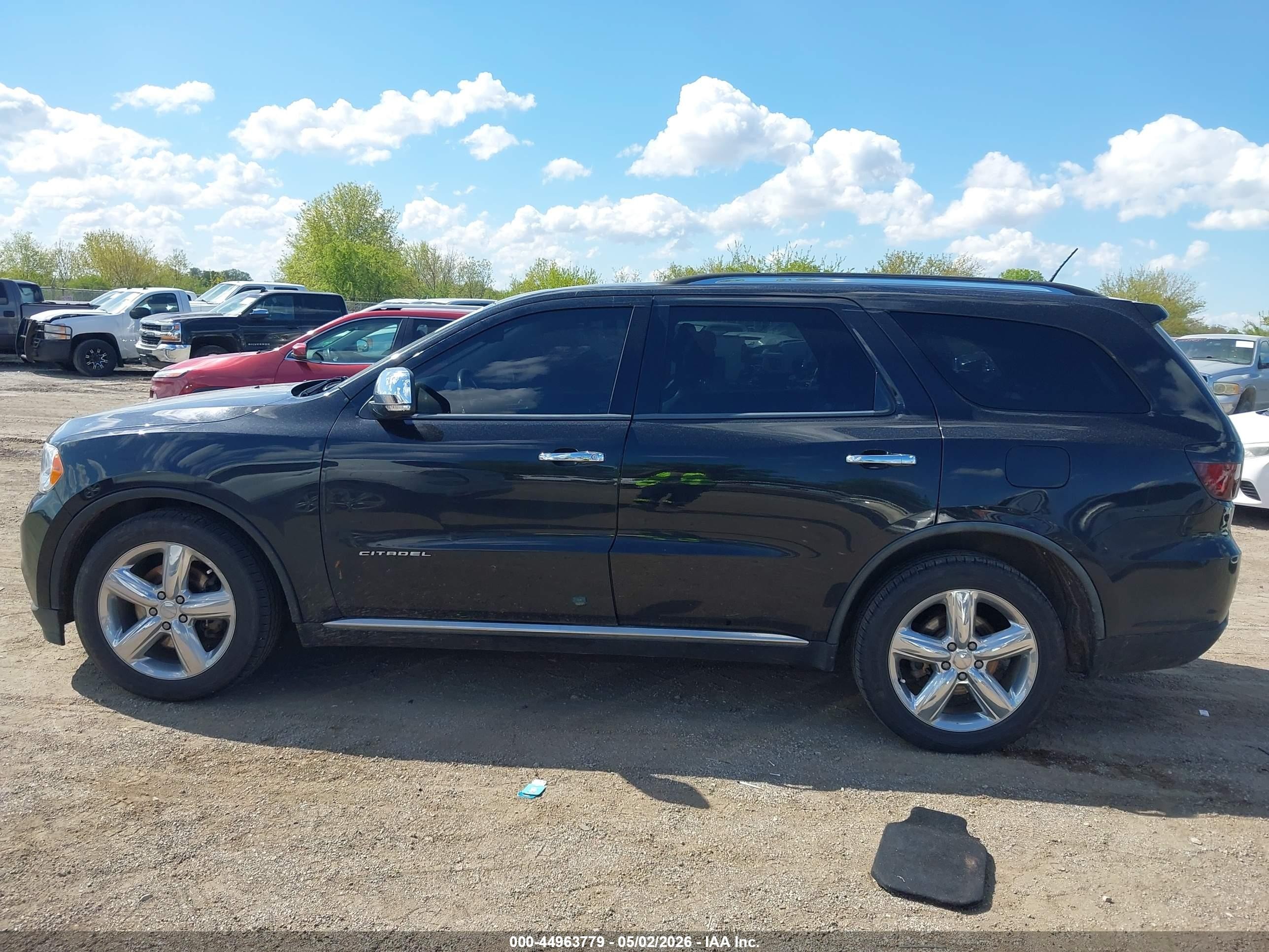 2011 Dodge Durango Citadel Black vin: 1D4SE5GT7BC693337