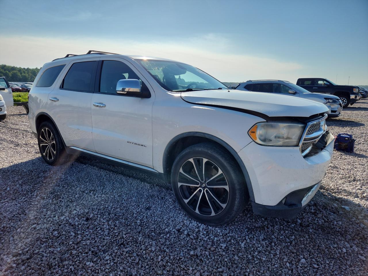 2011 Dodge Durango Citadel White vin: 1D4SE5GT7BC695122