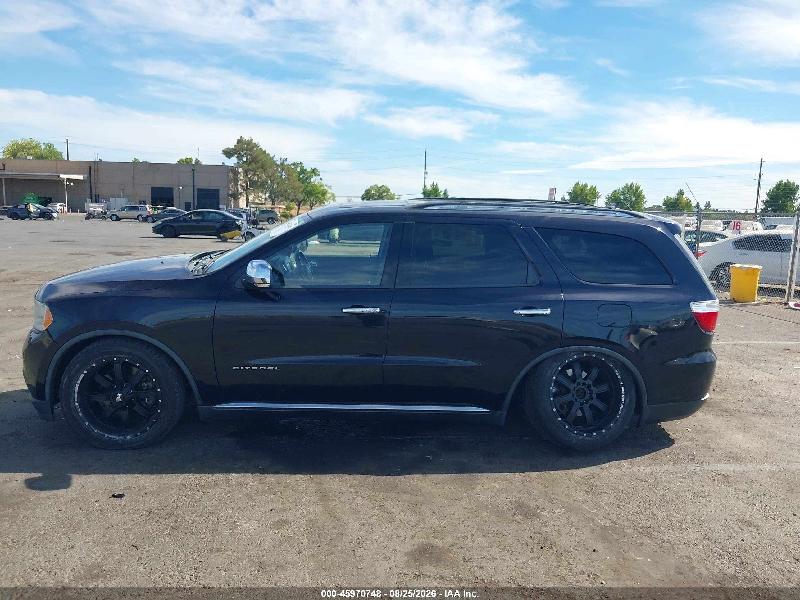 2011 Dodge Durango Citadel Blue vin: 1D4SE5GT7BC700268