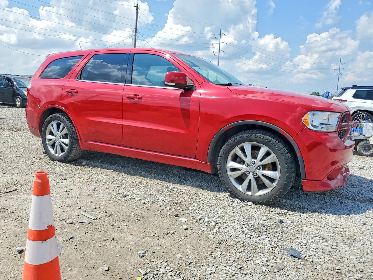 2011 Dodge Durango R/t Красный vin: 1D4SE6GT0BC682573