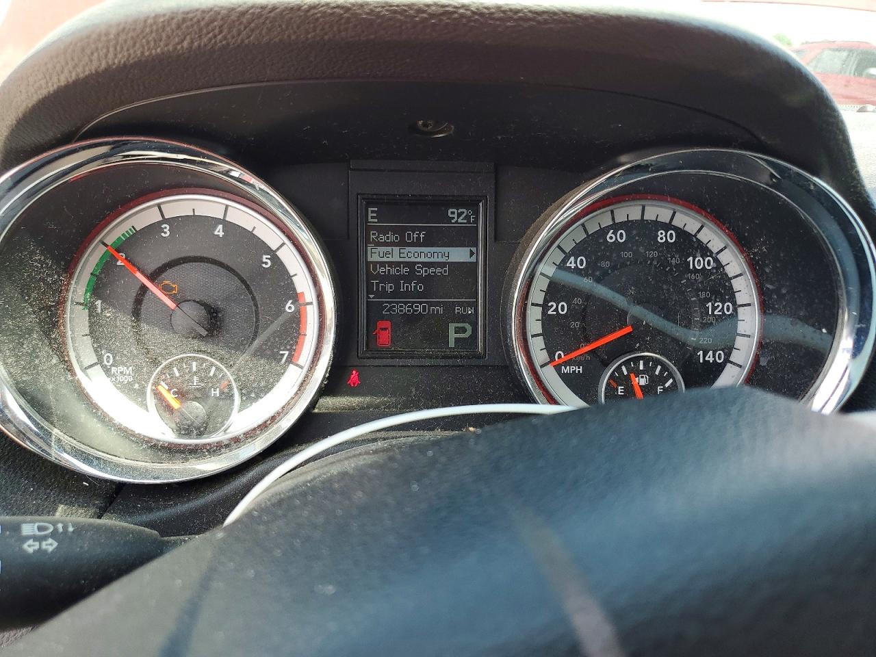 2011 Dodge Durango R/t Красный vin: 1D4SE6GT0BC682573