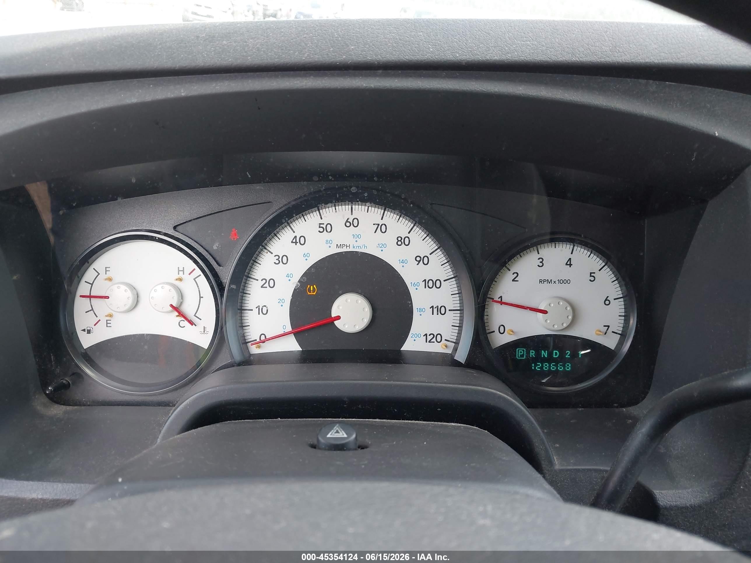 2010 Dodge Dakota Bighorn/lonestar Серебряный vin: 1D7CE3GK9AS172997