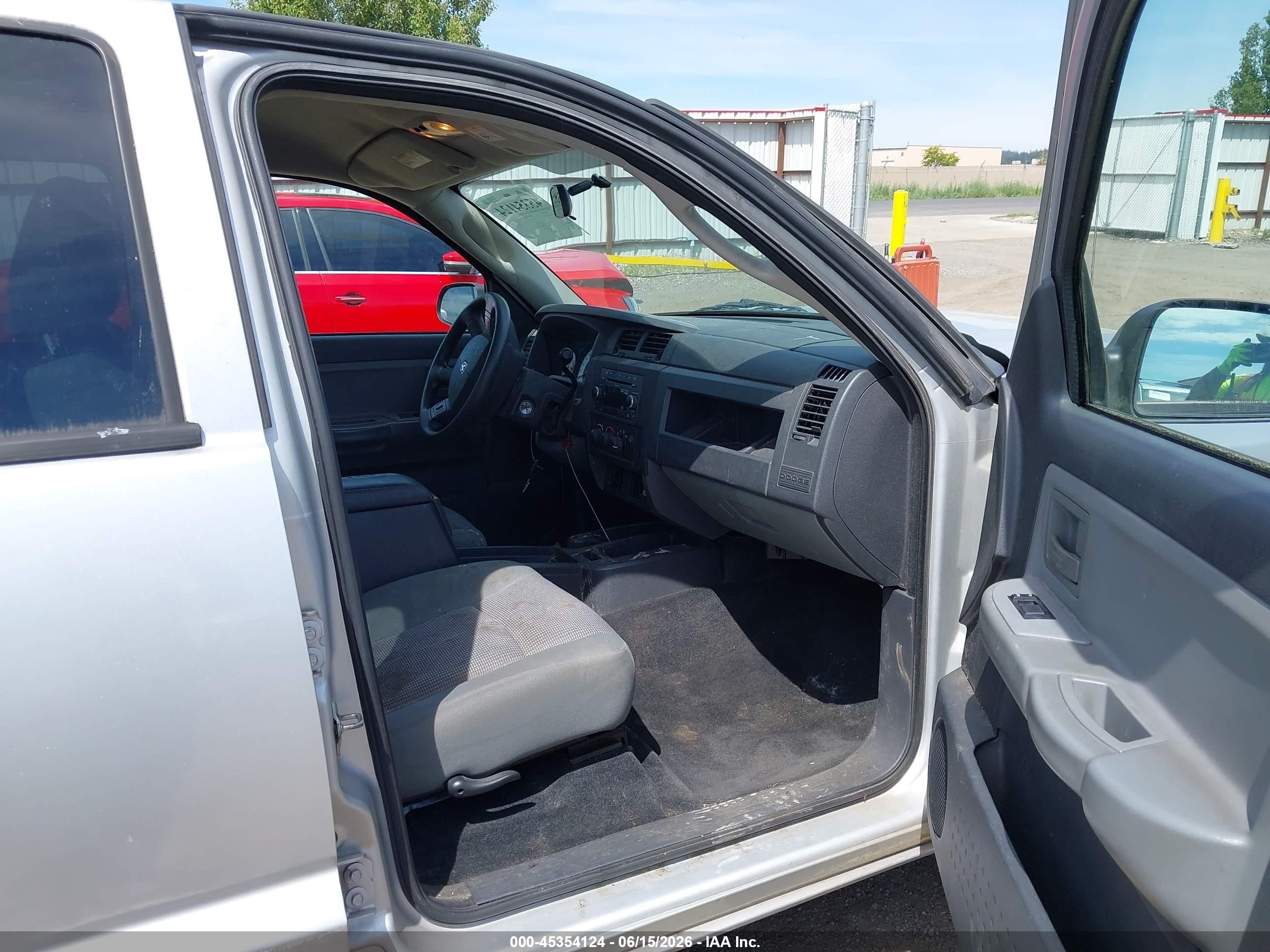 2010 Dodge Dakota Bighorn/lonestar Серебряный vin: 1D7CE3GK9AS172997