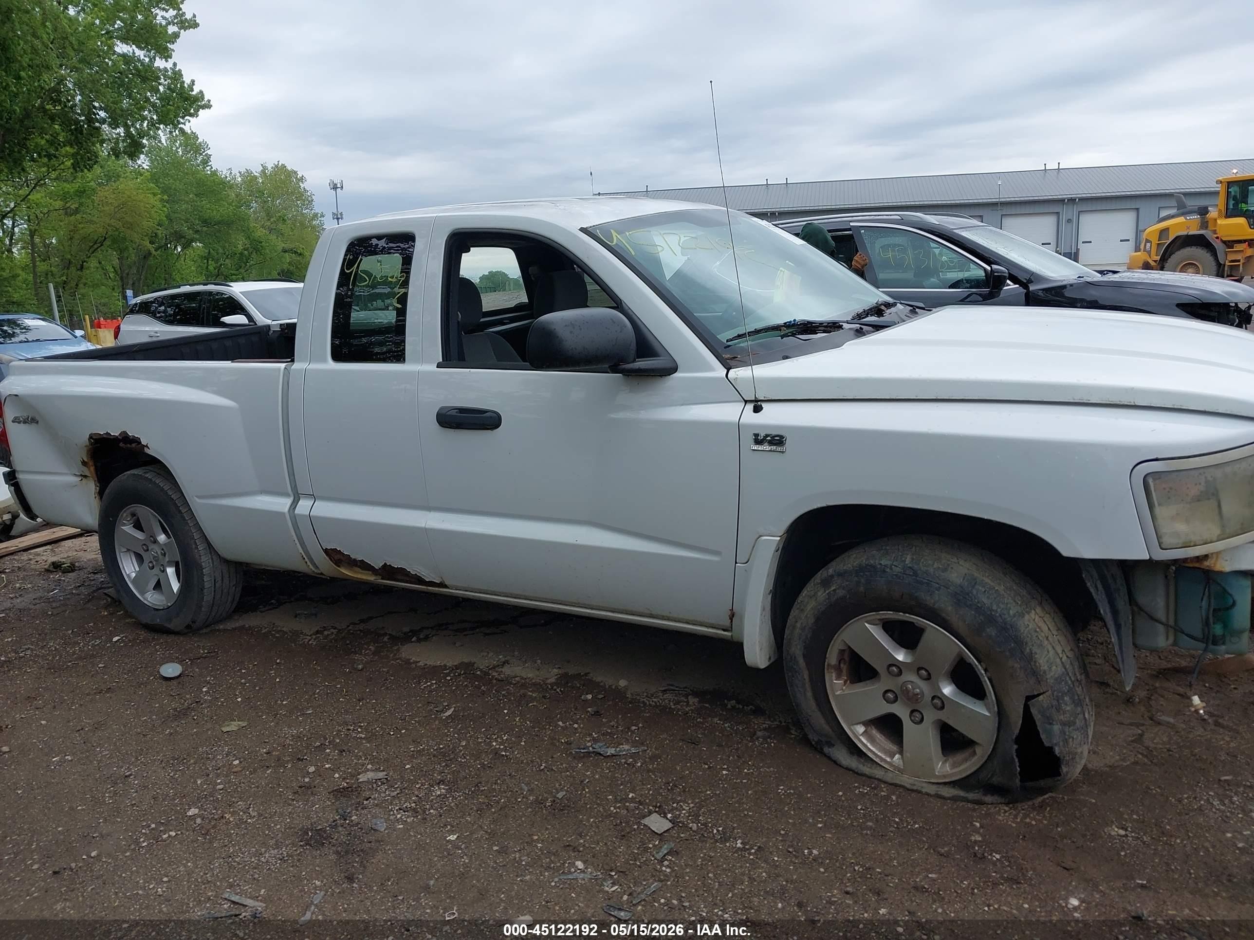 2010 Dodge Dakota Bighorn/lonestar White vin: 1D7CW3BP1AS265027