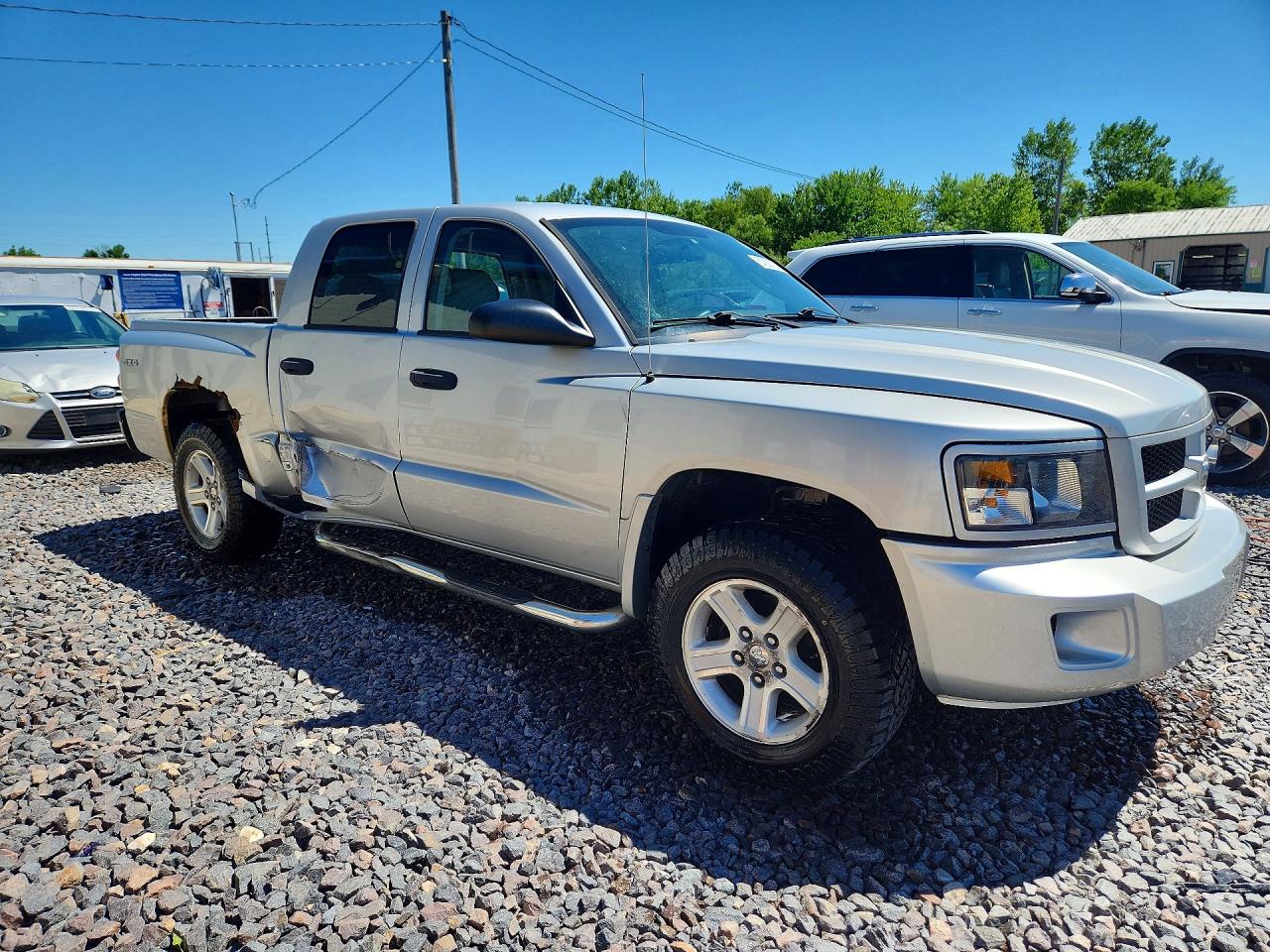 2010 Dodge Dakota Sxt Silver vin: 1D7CW3GK0AS173193
