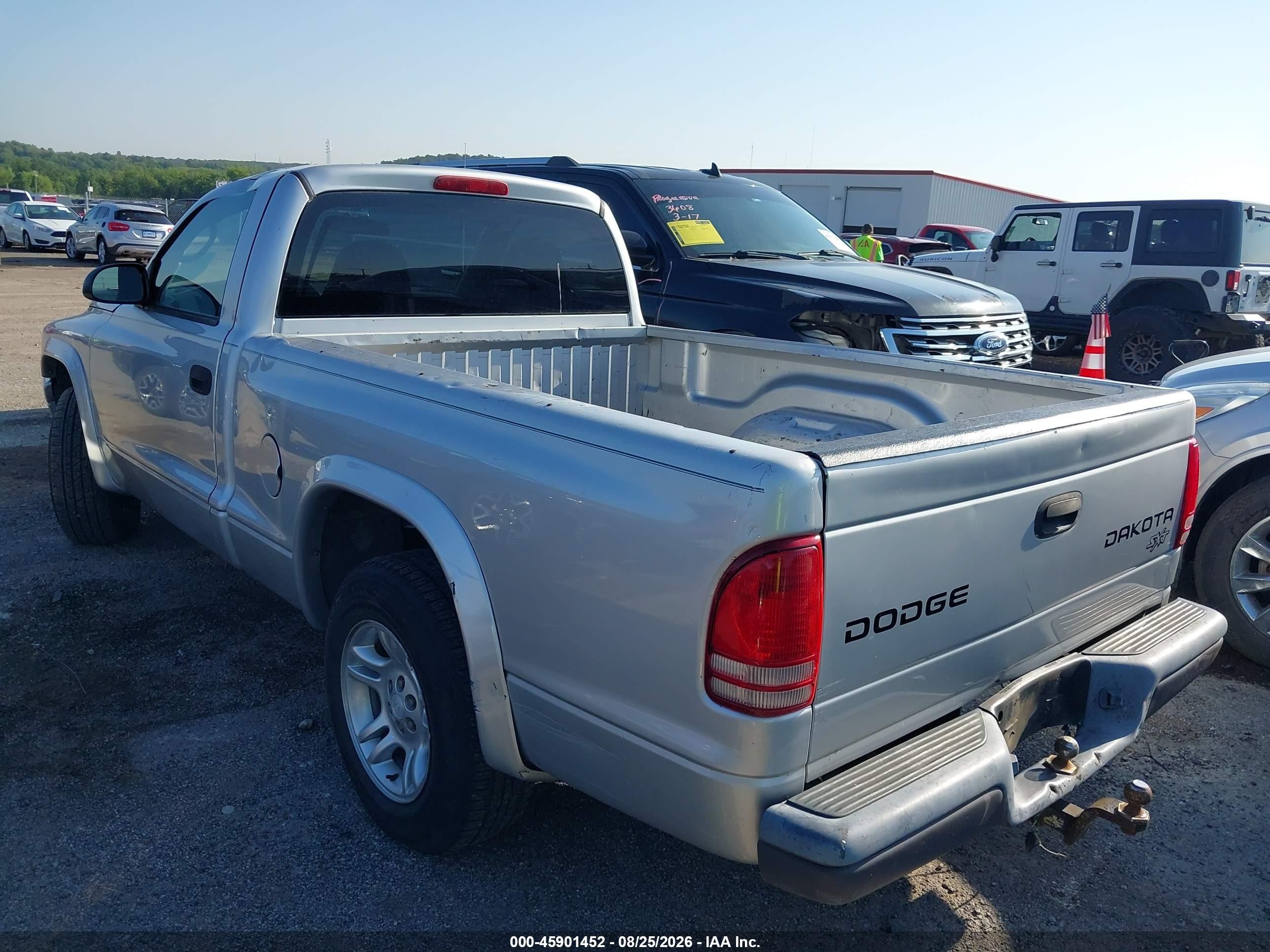 2004 Dodge Dakota   Silver vin: 1D7FL16K54S621704