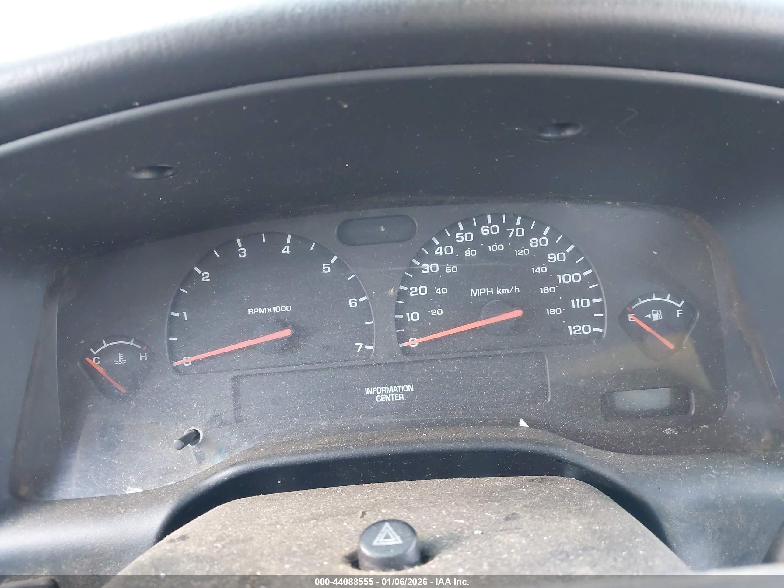 2004 Dodge Dakota   Silver vin: 1D7FL16K64S533860