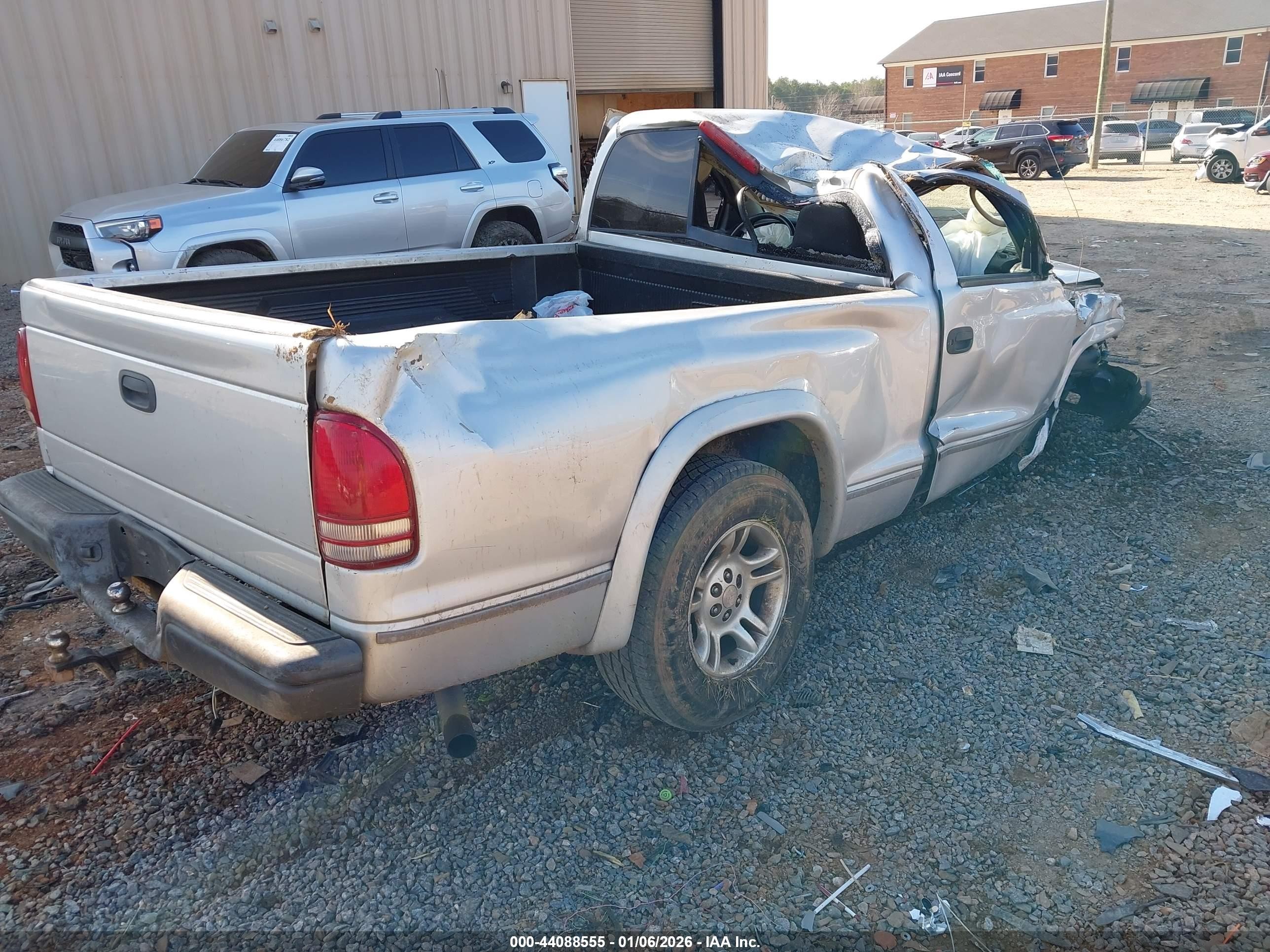 2004 Dodge Dakota   Silver vin: 1D7FL16K64S533860