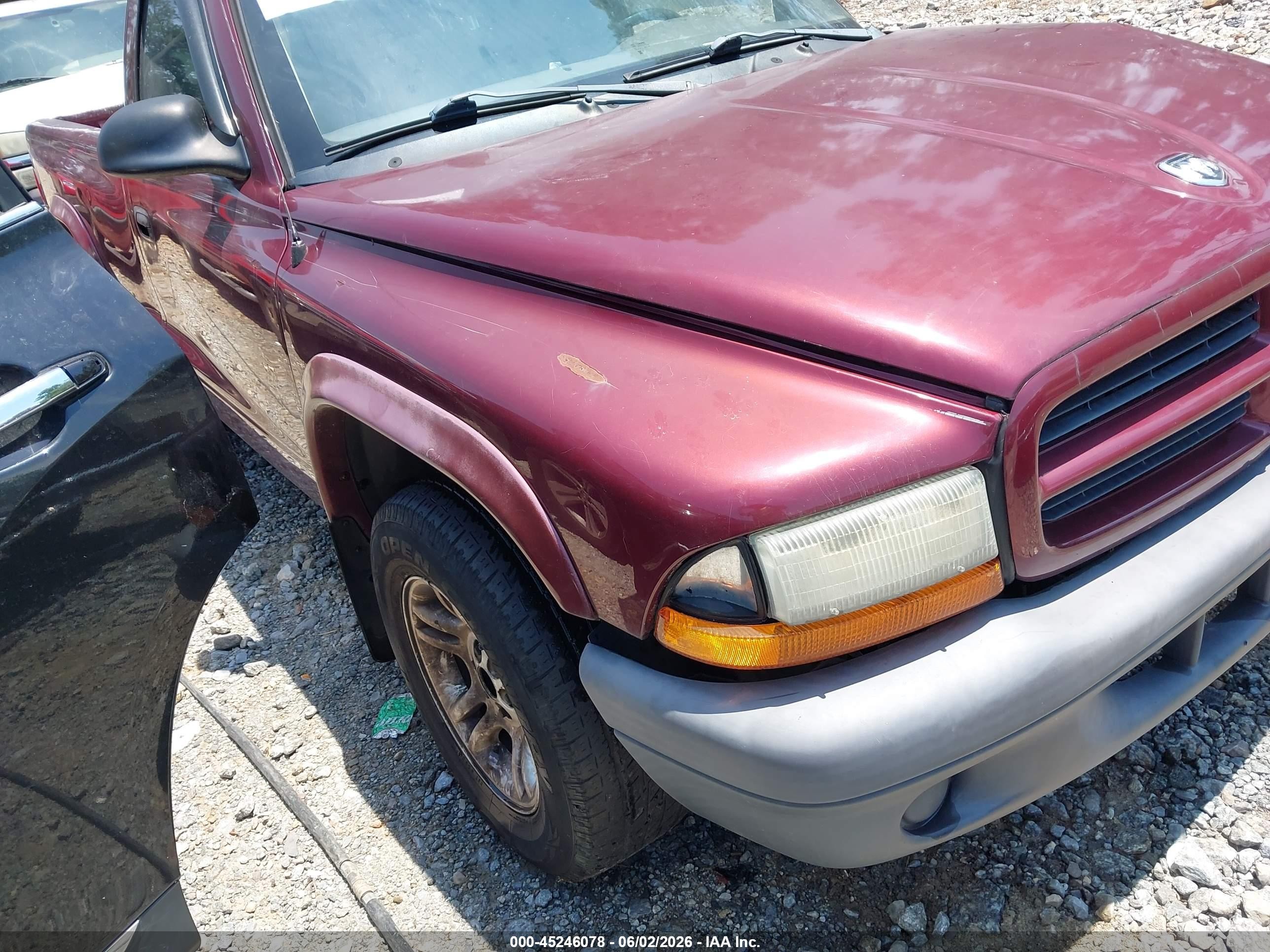 2003 Dodge Dakota   Burgundy vin: 1D7FL16X83S198482