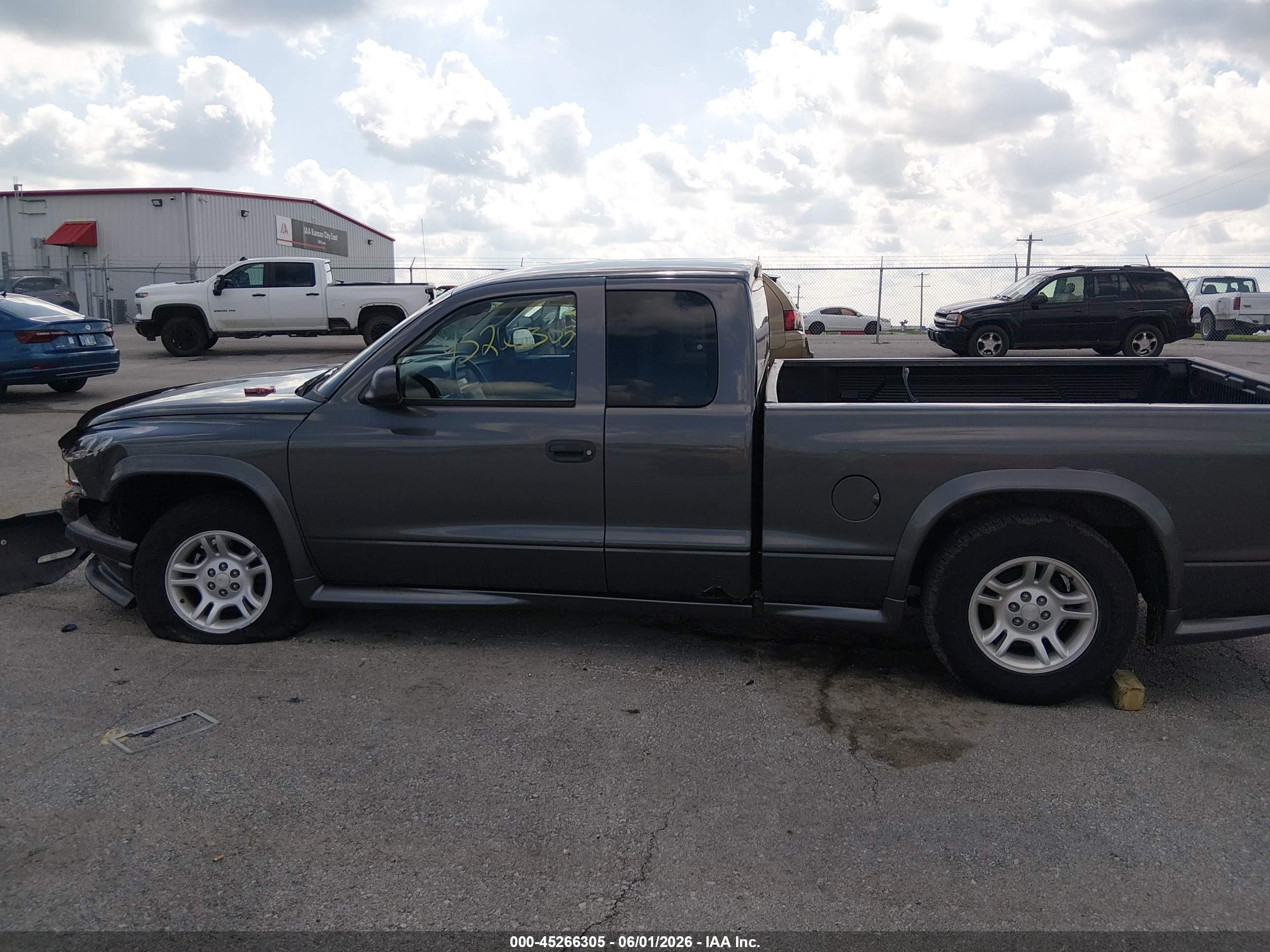 2004 Dodge Dakota Sport Gray vin: 1D7GL32K44S553742