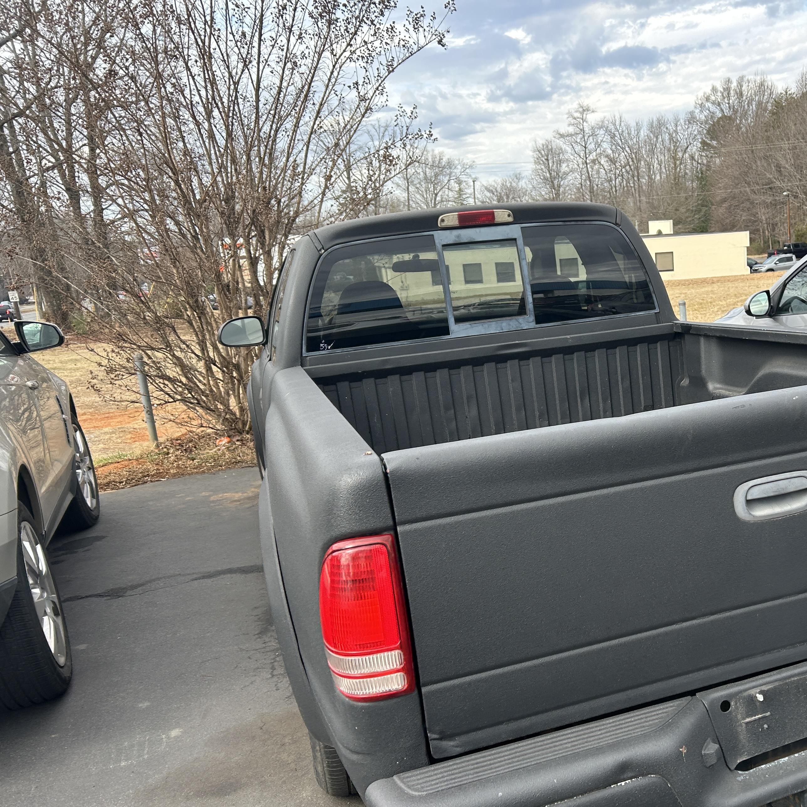 2004 Dodge Dakota Sport vin: 1D7GL32K94S555048