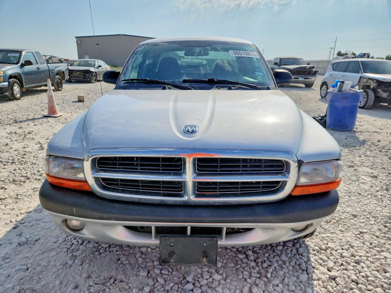2004 Dodge Dakota Sport Silver vin: 1D7GL32K94S747683