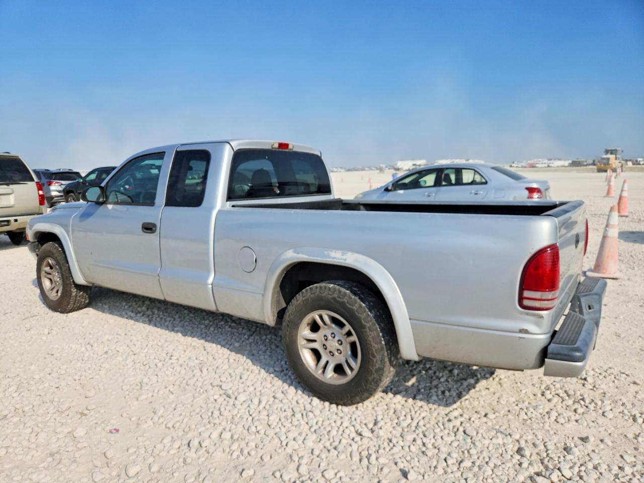 2004 Dodge Dakota Sport Silver vin: 1D7GL32K94S747683