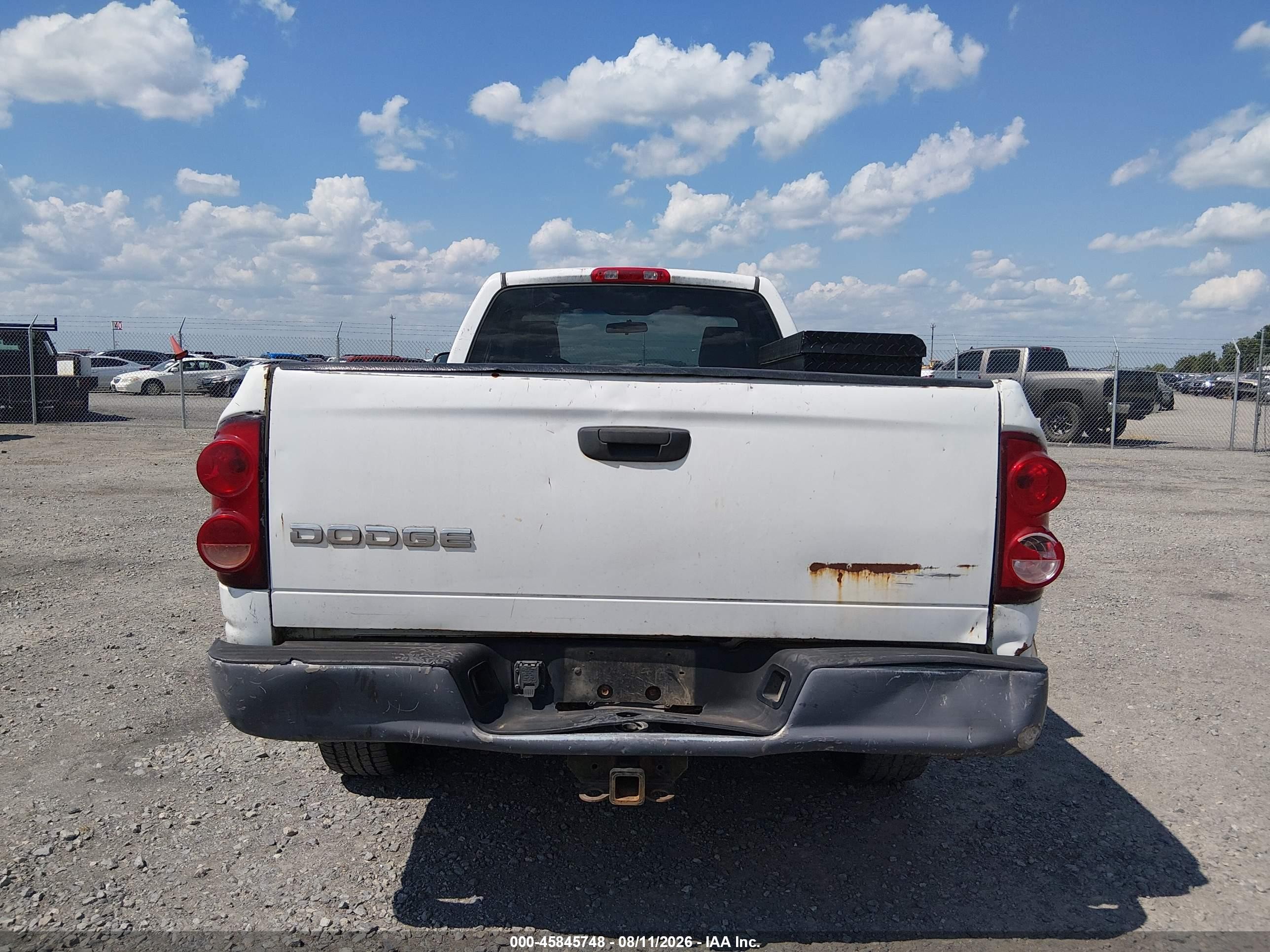 2008 Dodge Ram 1500 St/sxt White vin: 1D7HA16278J181107
