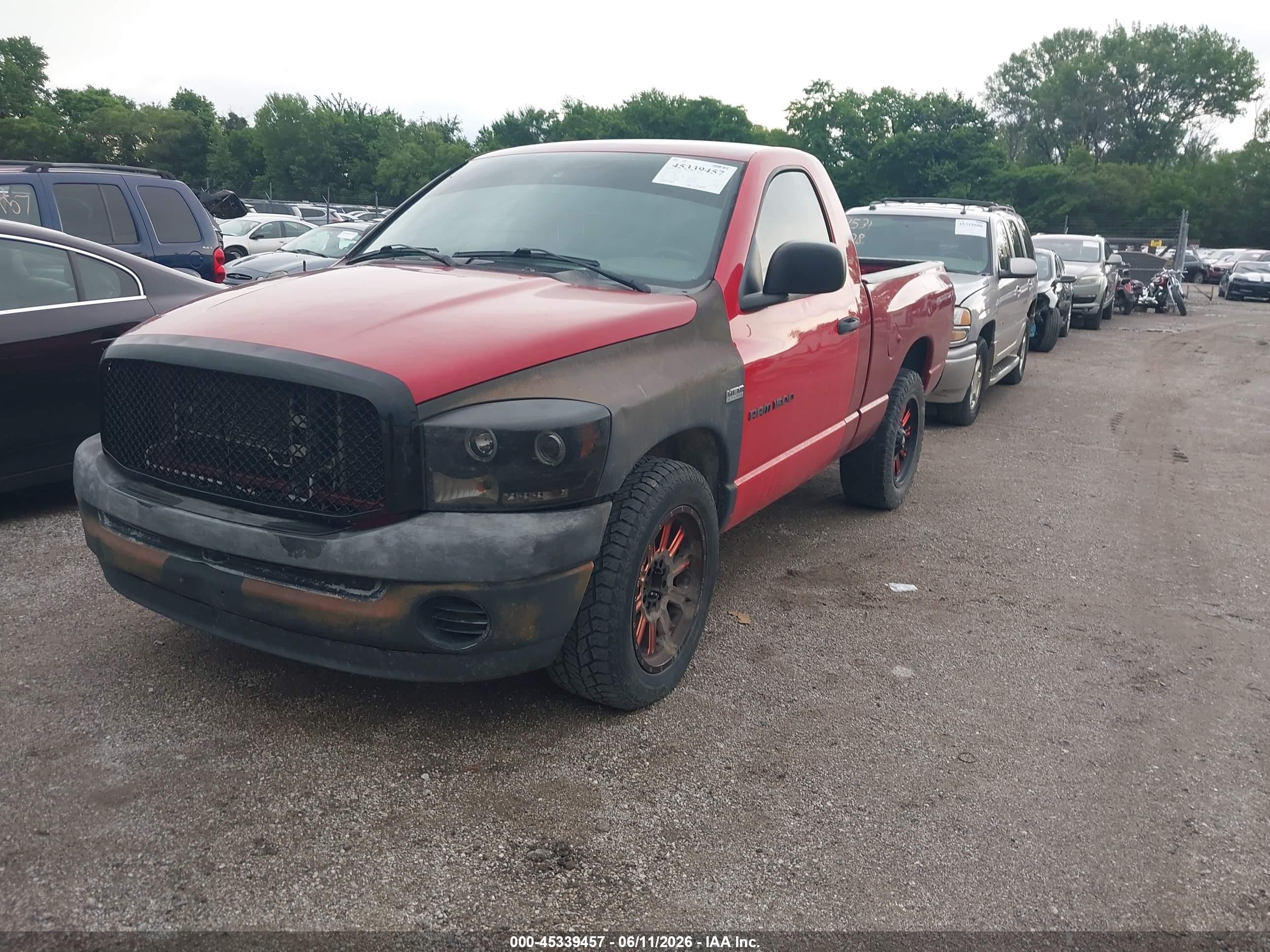 2007 Dodge Ram 1500 St Burgundy vin: 1D7HA16287J641227
