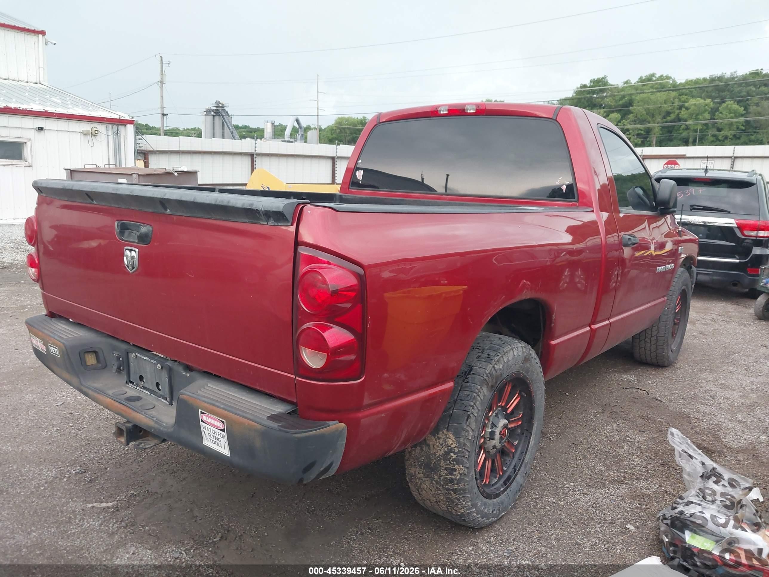 2007 Dodge Ram 1500 St Burgundy vin: 1D7HA16287J641227