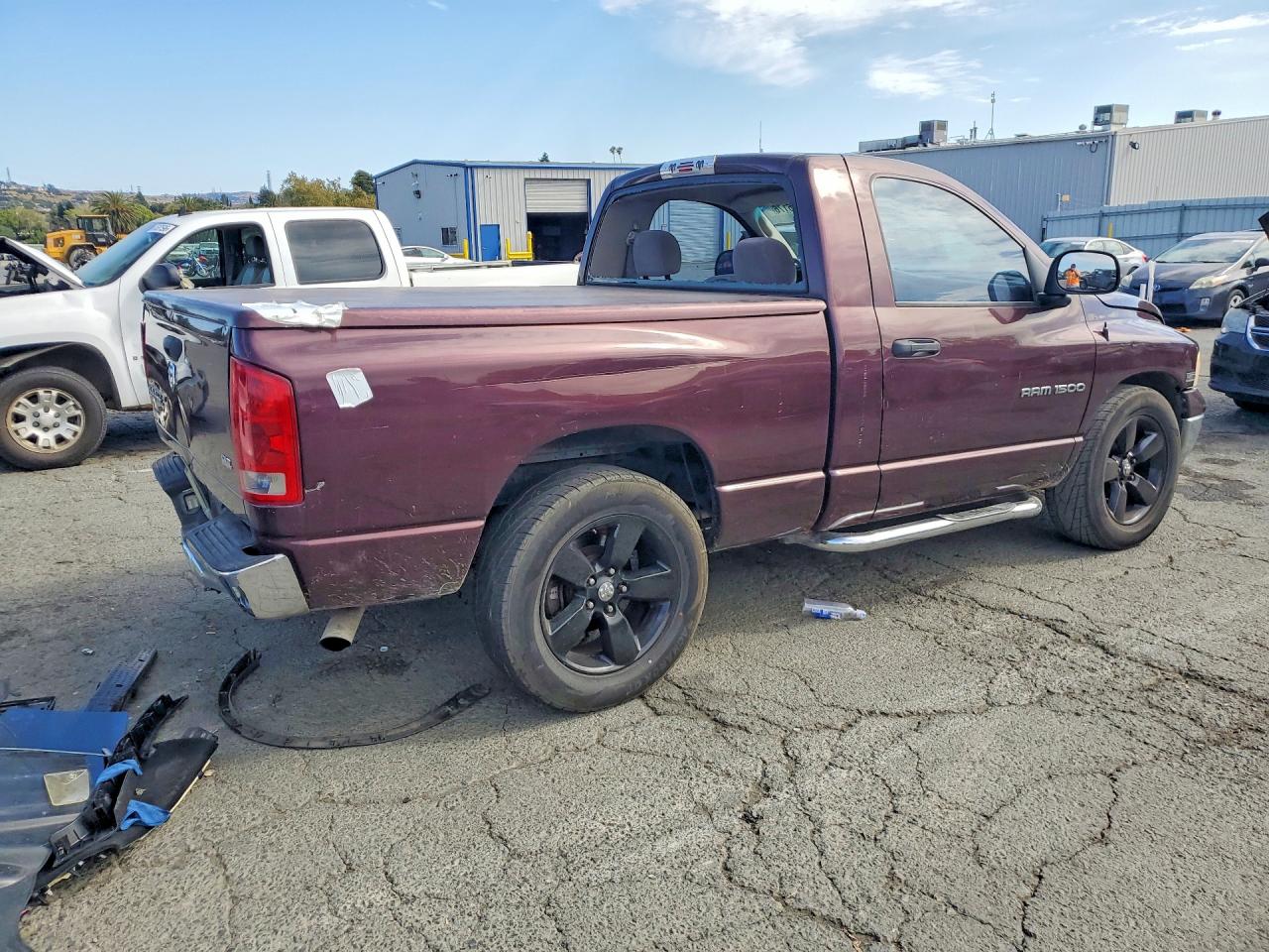 2004 Dodge Ram 1500 St Burgundy vin: 1D7HA16D34J200683