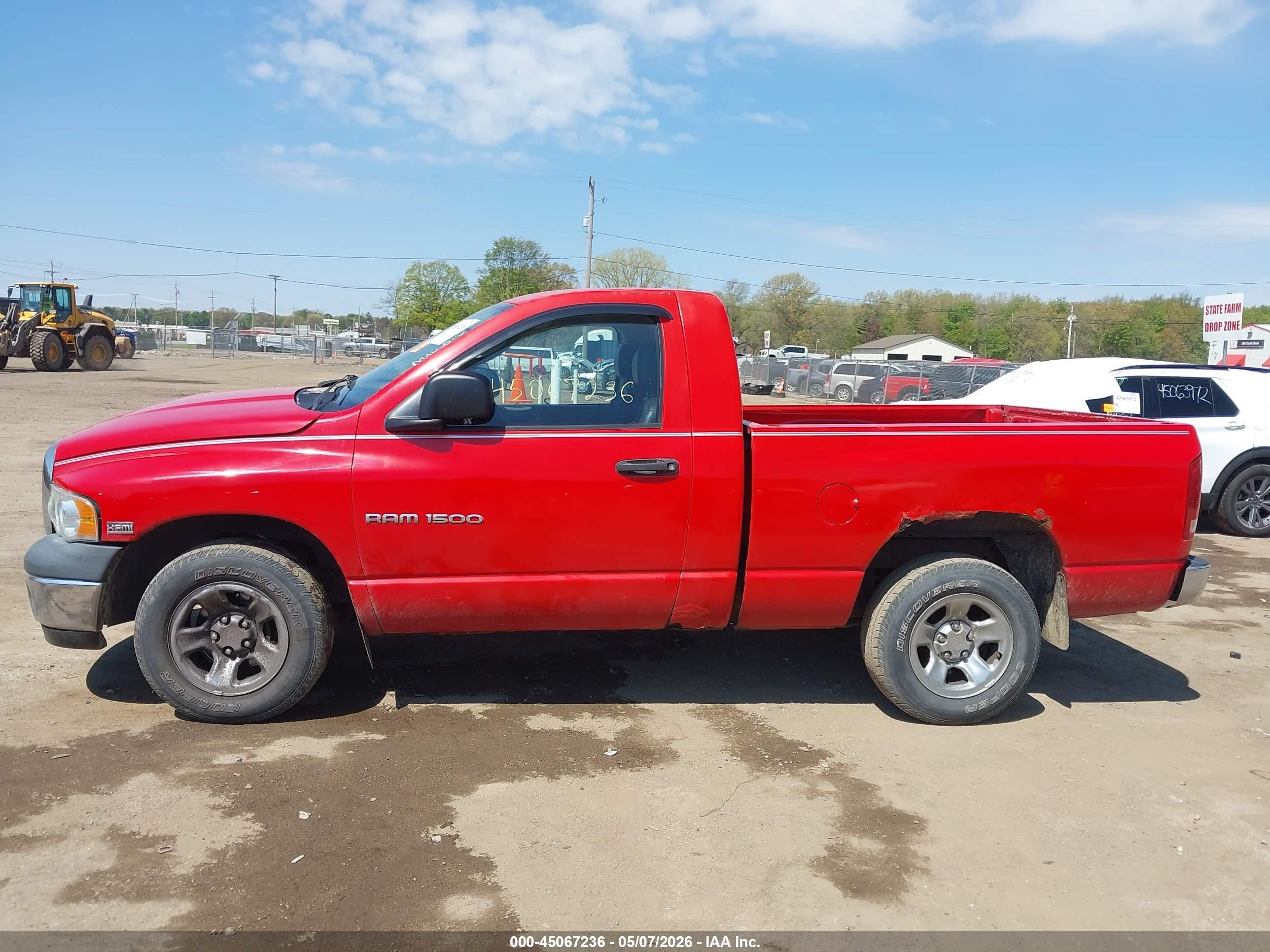 2004 Dodge Ram 1500 St Красный vin: 1D7HA16D54J147646