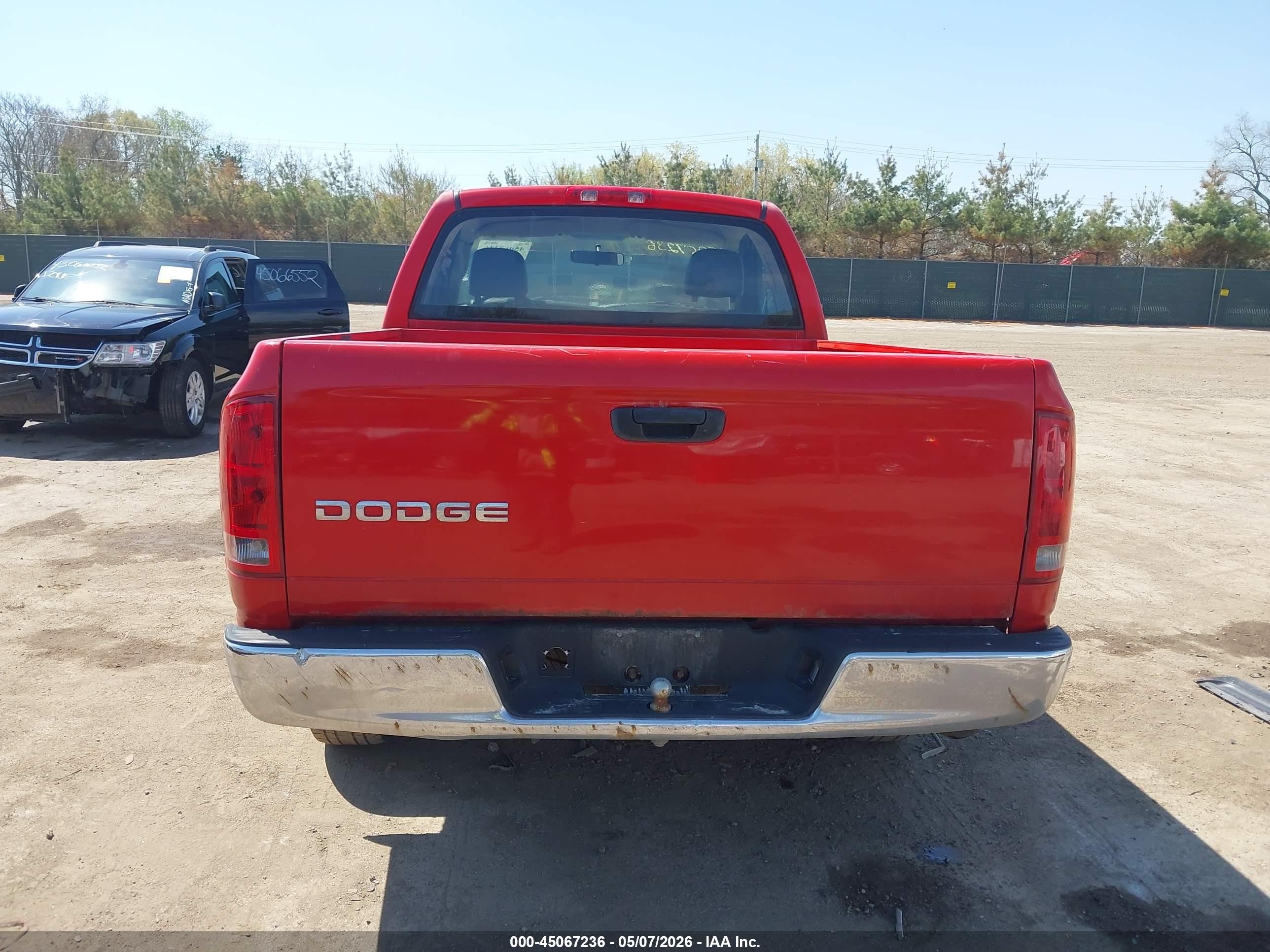 2004 Dodge Ram 1500 St Красный vin: 1D7HA16D54J147646