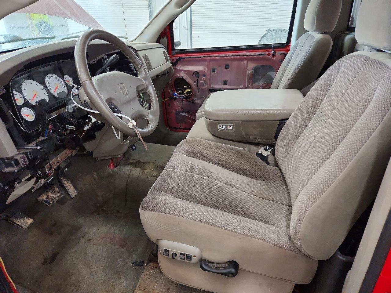 2003 Dodge Ram 1500 St/slt Red vin: 1D7HA16D93J645637