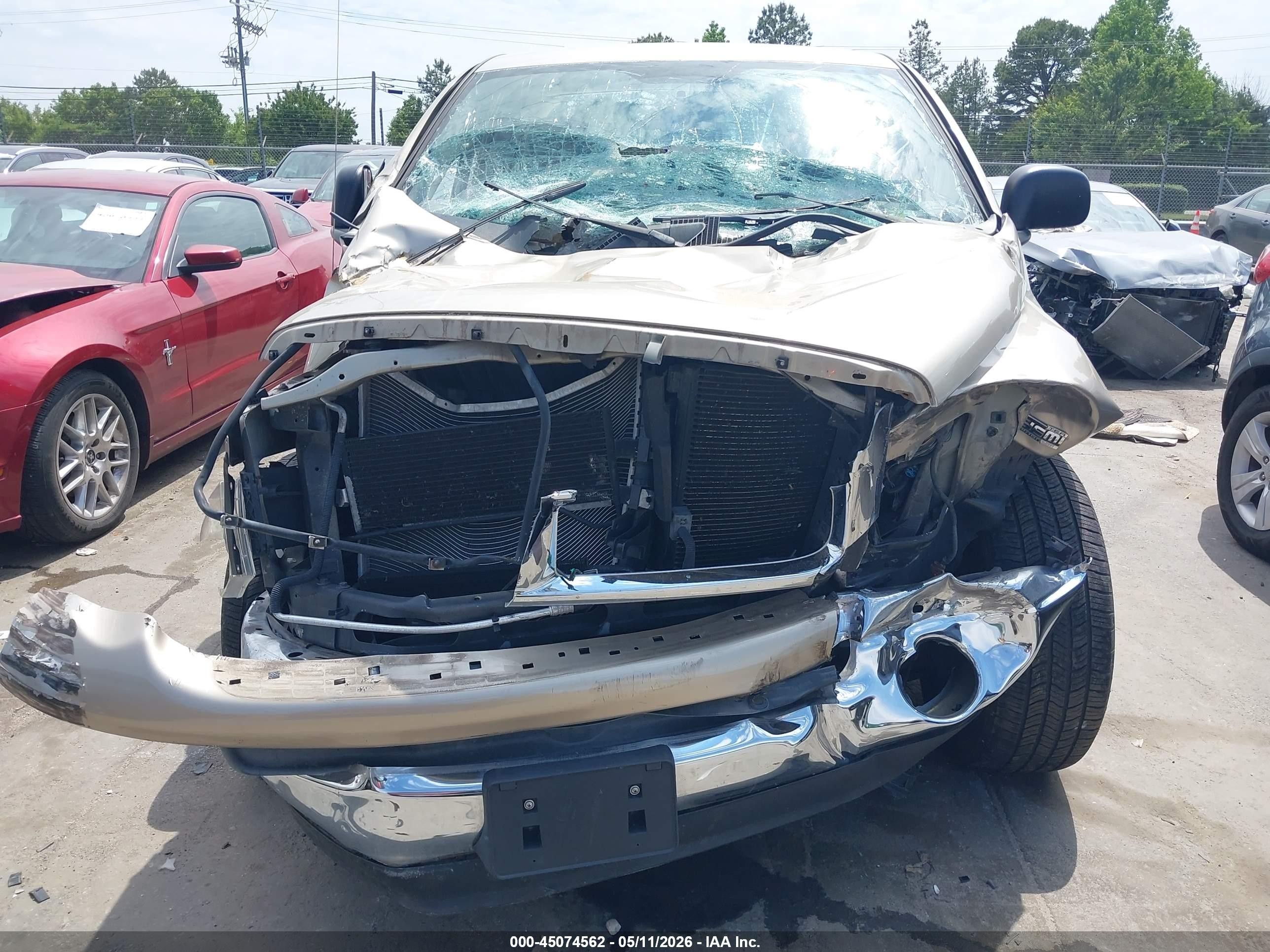 2005 Dodge Ram 1500 Slt/laramie Золотой vin: 1D7HA16D95J606050