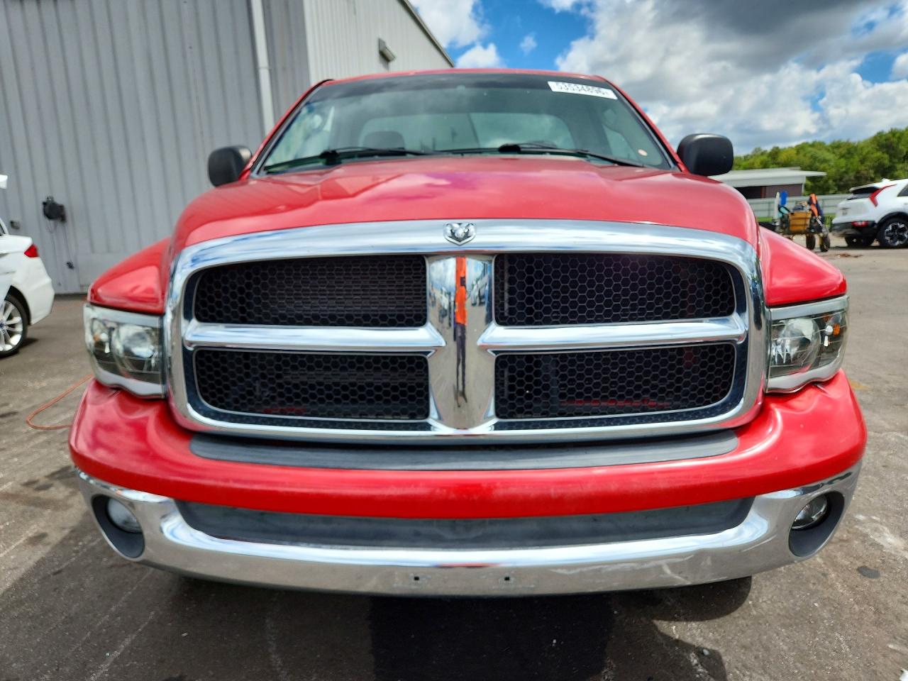 2005 Dodge Ram 1500 St Red vin: 1D7HA16DX5J552452