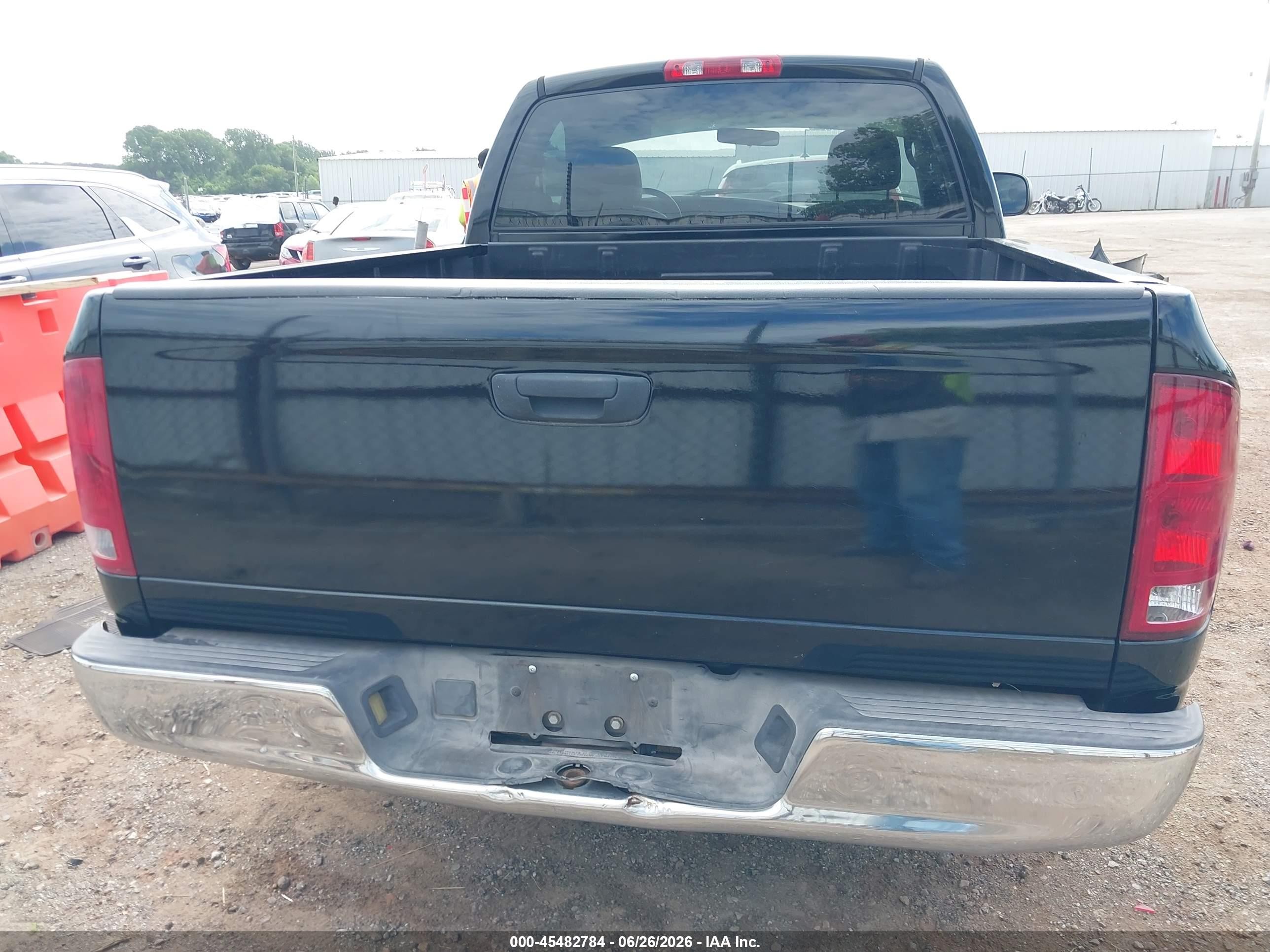 2002 Dodge Ram 1500 St Black vin: 1D7HA16K02J207618