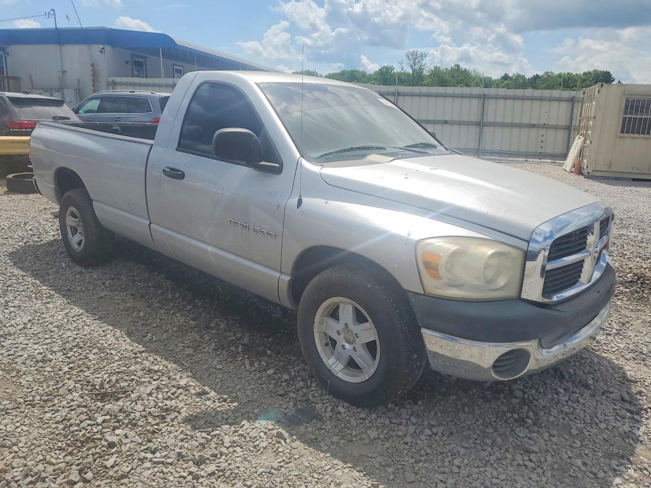 2007 Dodge Ram 1500 St Silver vin: 1D7HA16K07J615883