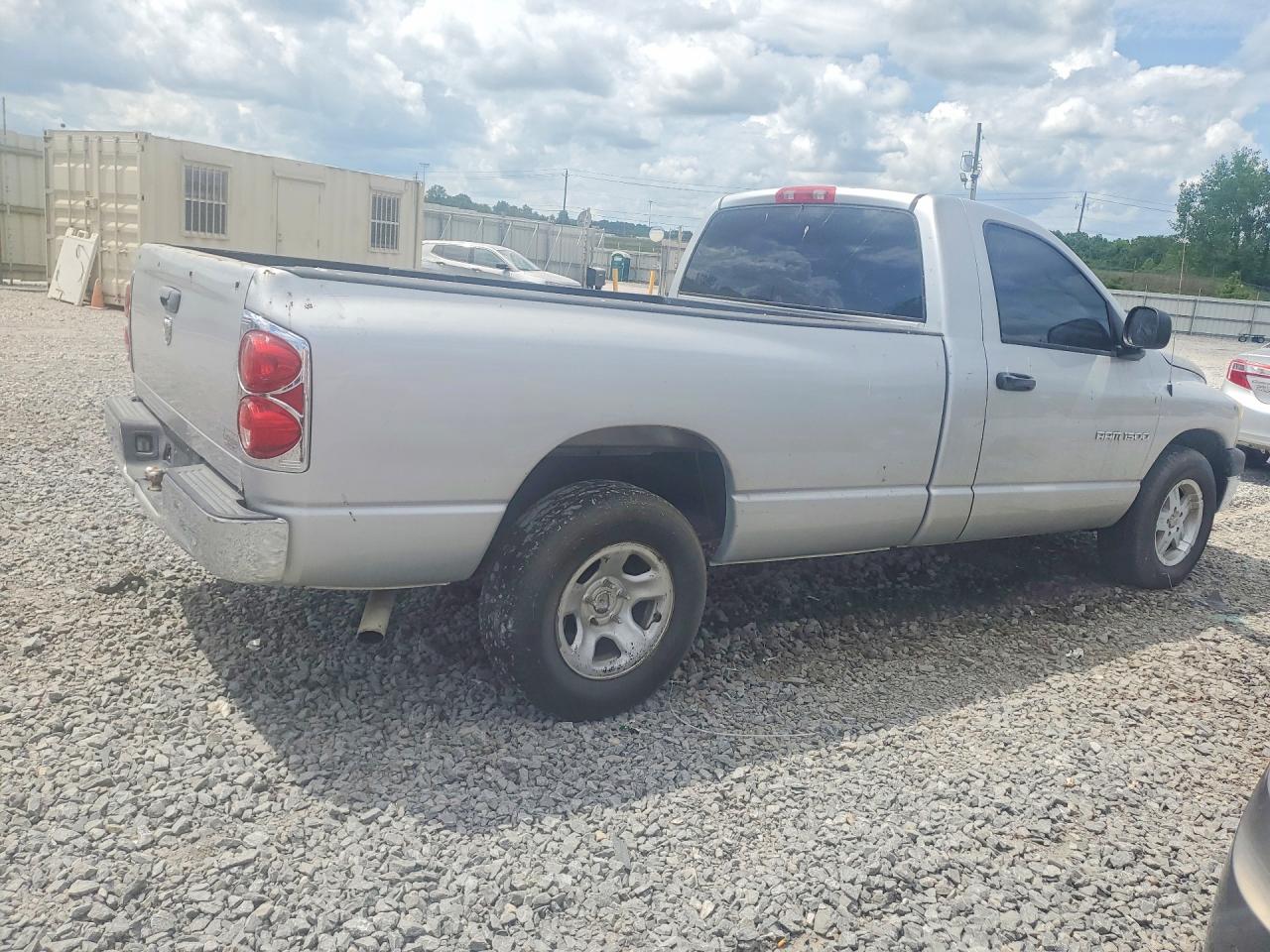 2007 Dodge Ram 1500 St Silver vin: 1D7HA16K07J615883