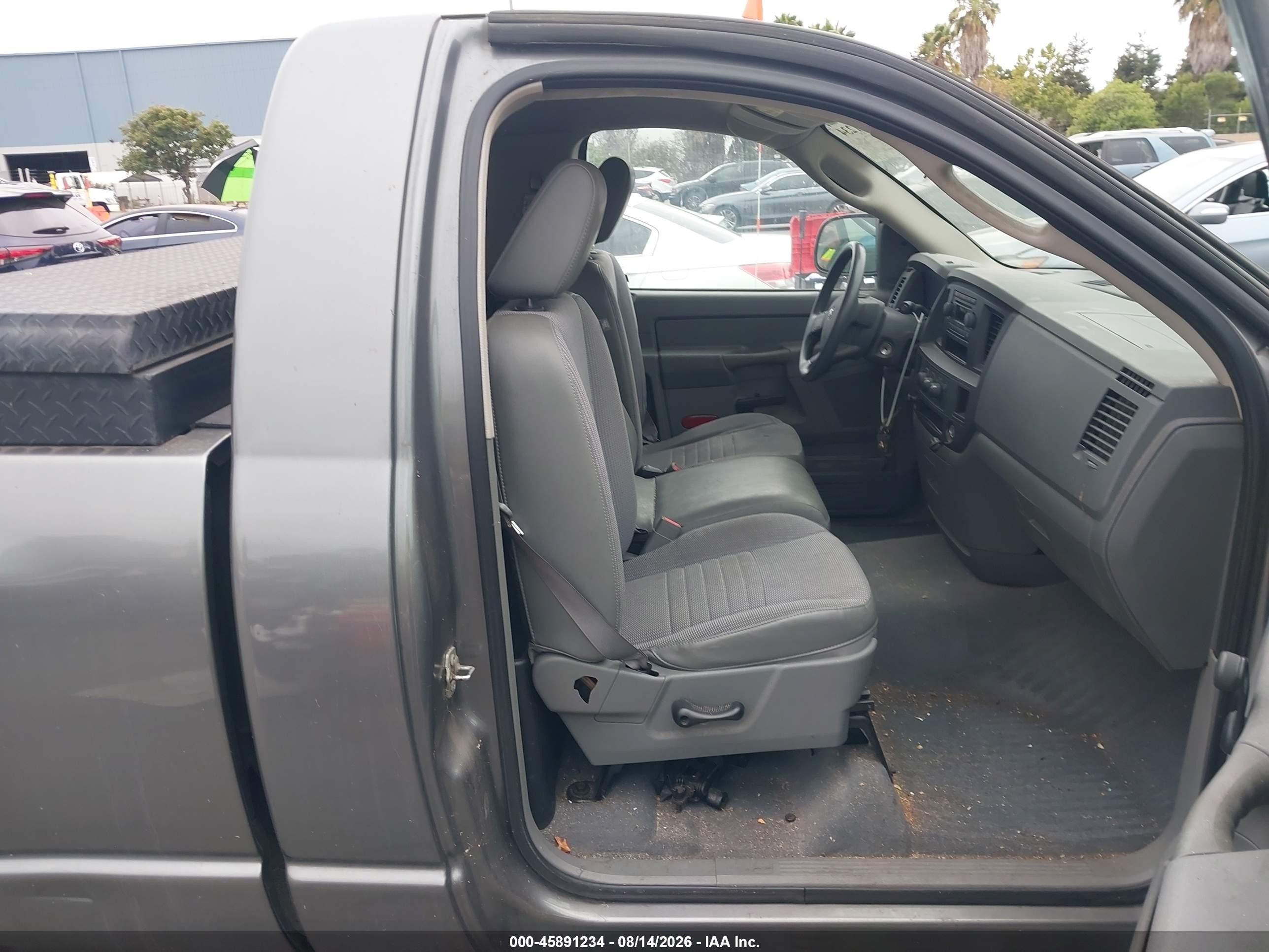 2008 Dodge Ram 1500 St/sxt Gray vin: 1D7HA16K08J203528