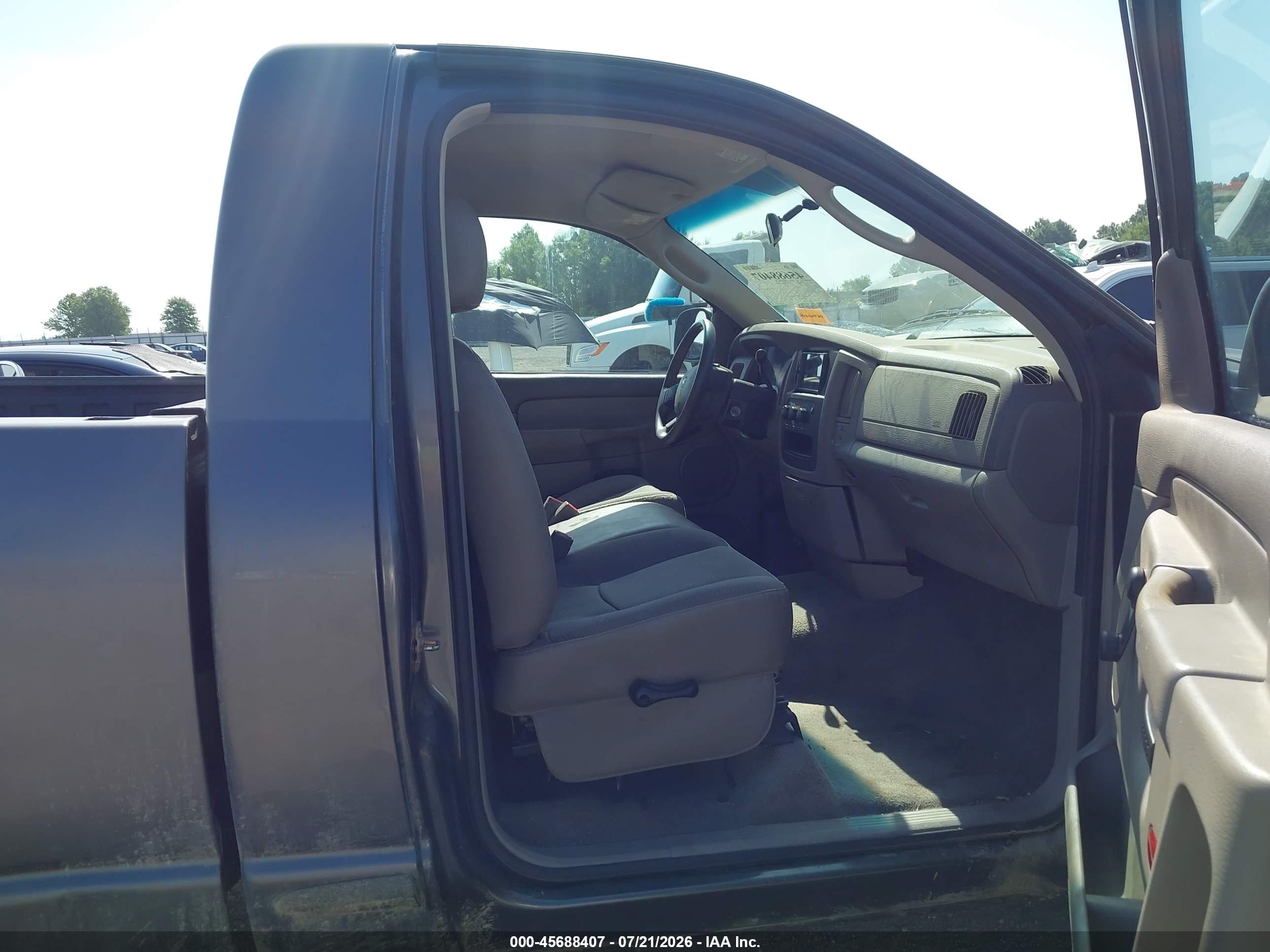 2004 Dodge Ram 1500 St Gray vin: 1D7HA16K14J275882