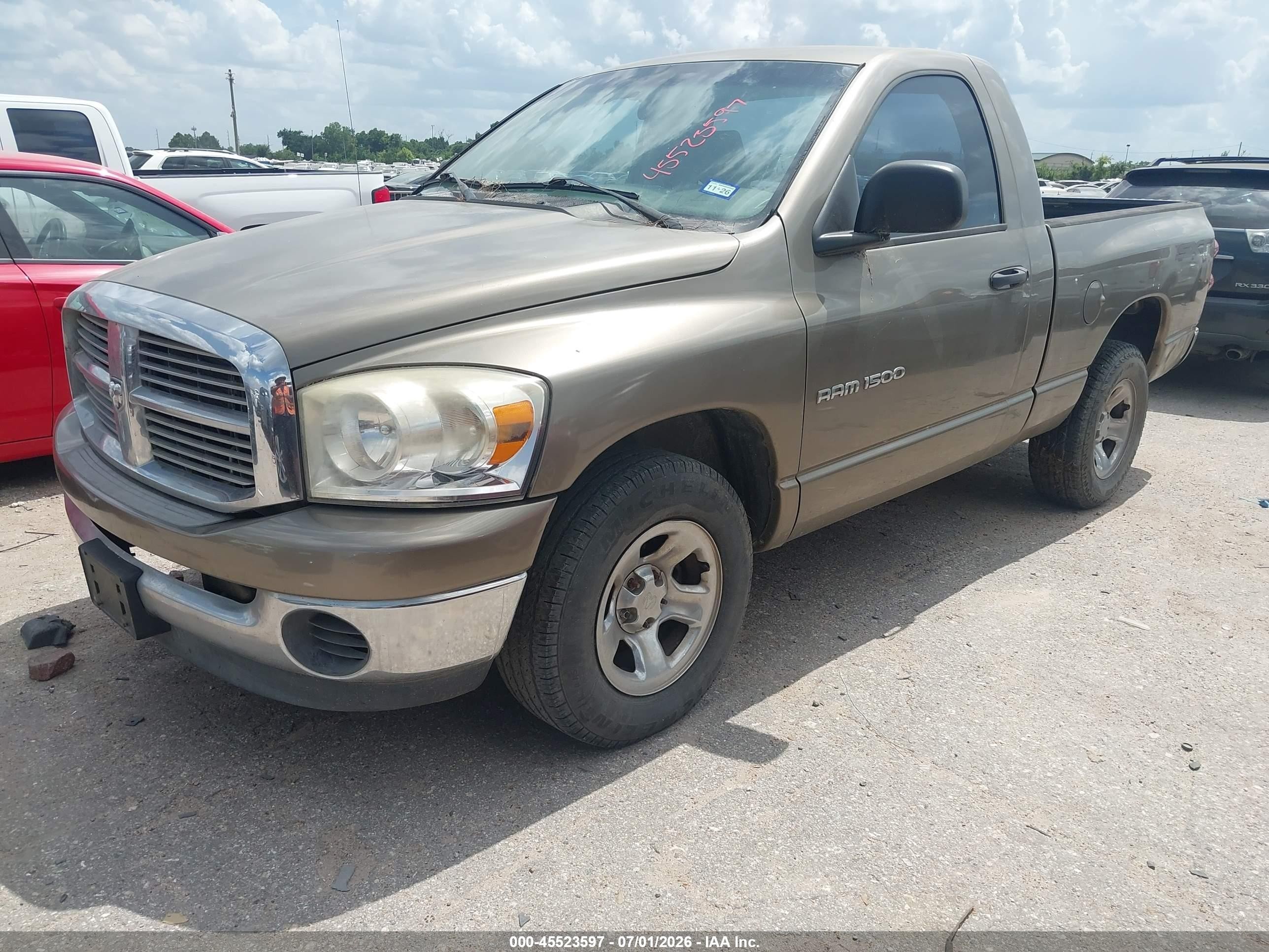 2007 Dodge Ram 1500 St Gold vin: 1D7HA16K17J596180