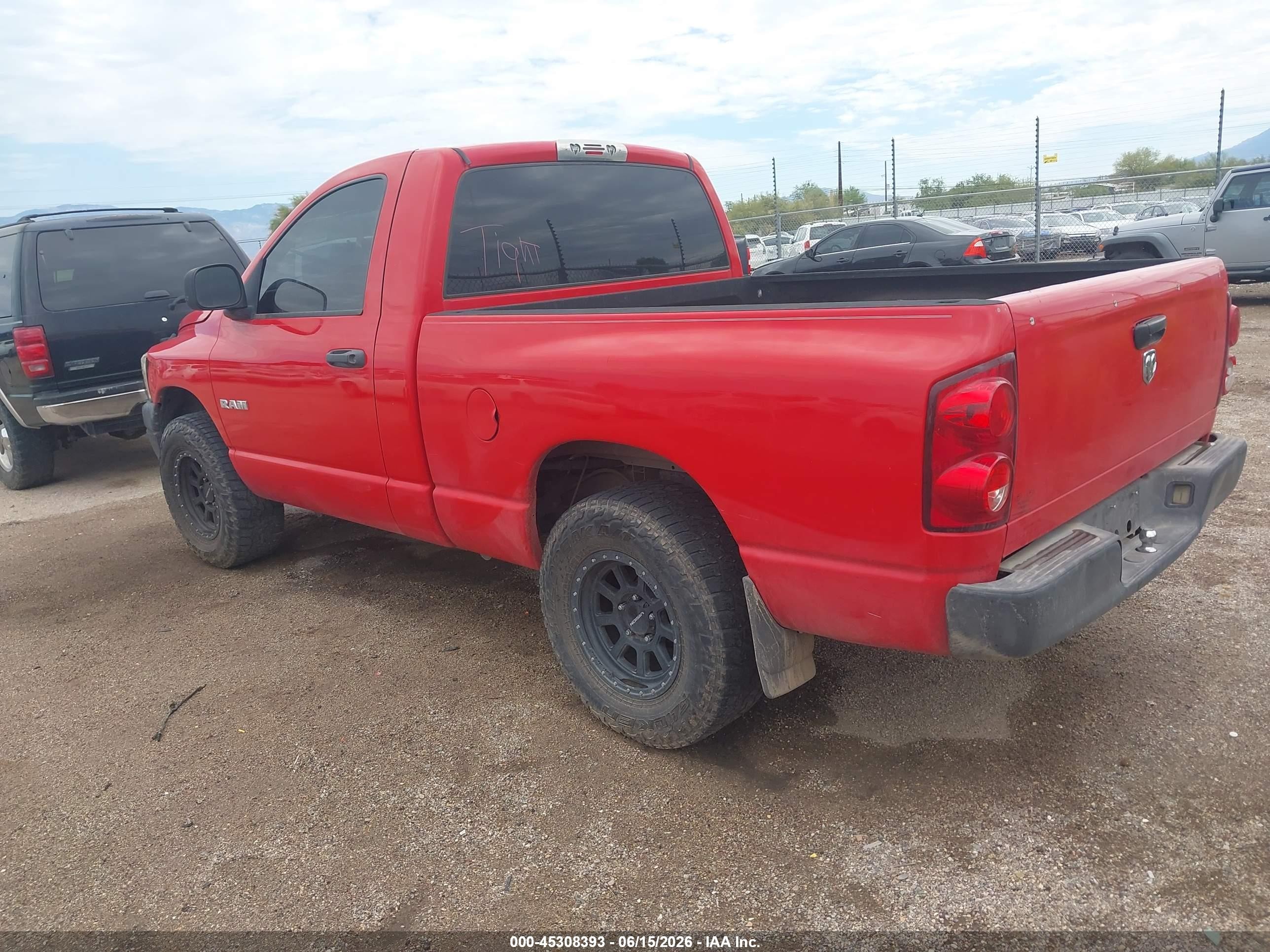 2008 Dodge Ram 1500 St/sxt Красный vin: 1D7HA16K18J202243
