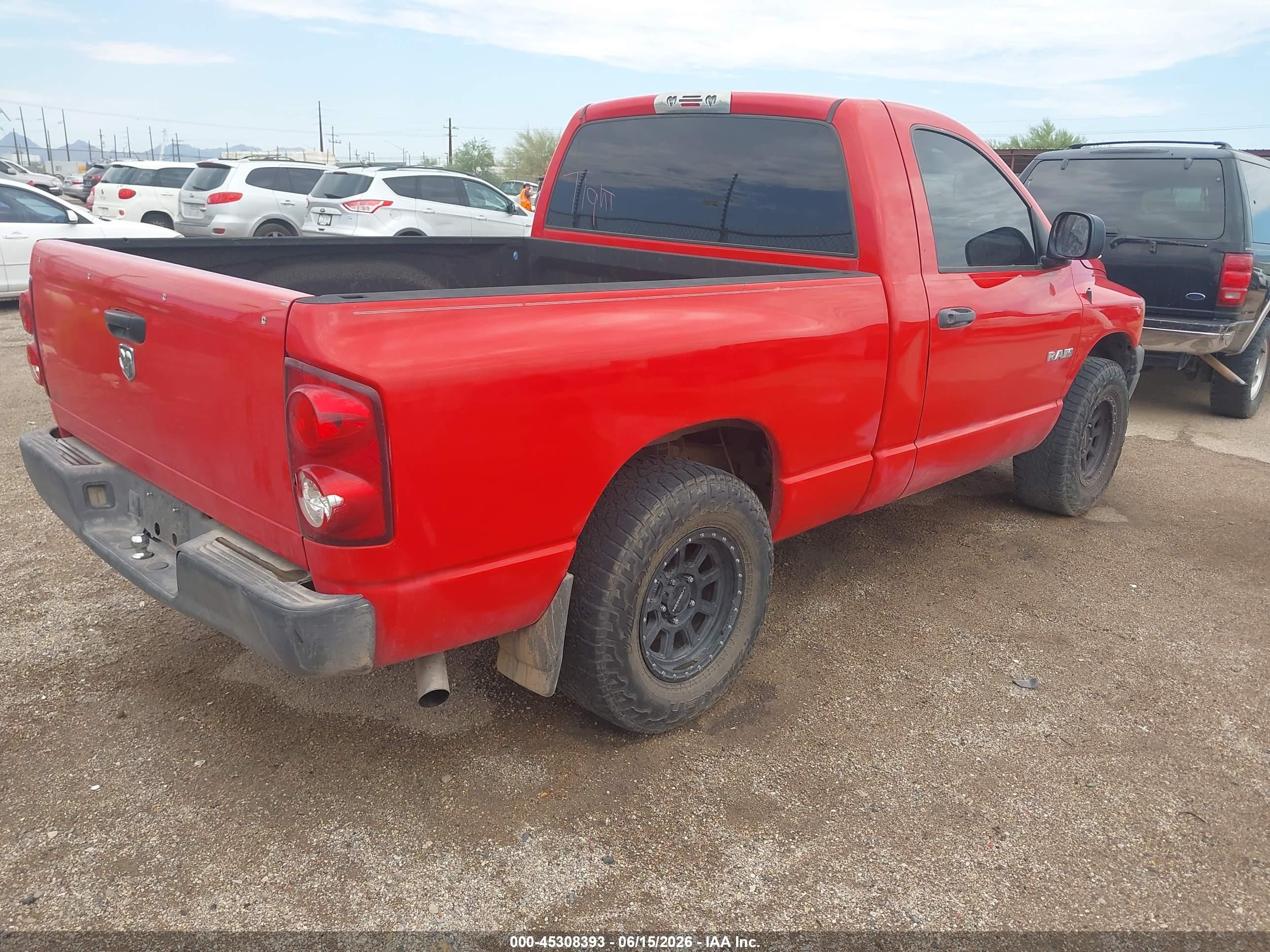 2008 Dodge Ram 1500 St/sxt Красный vin: 1D7HA16K18J202243