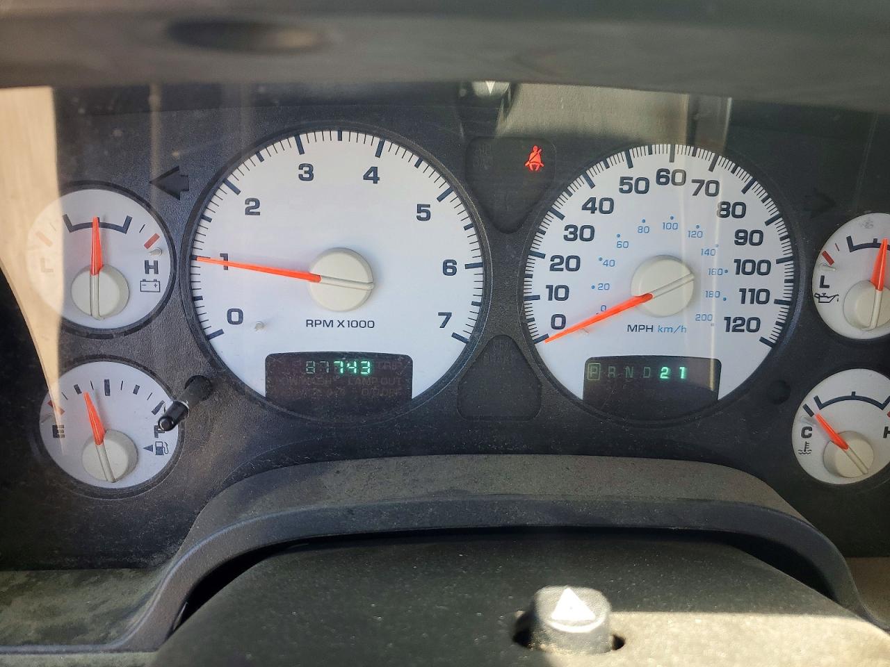 2003 Dodge Ram 1500 St White vin: 1D7HA16K23J512216