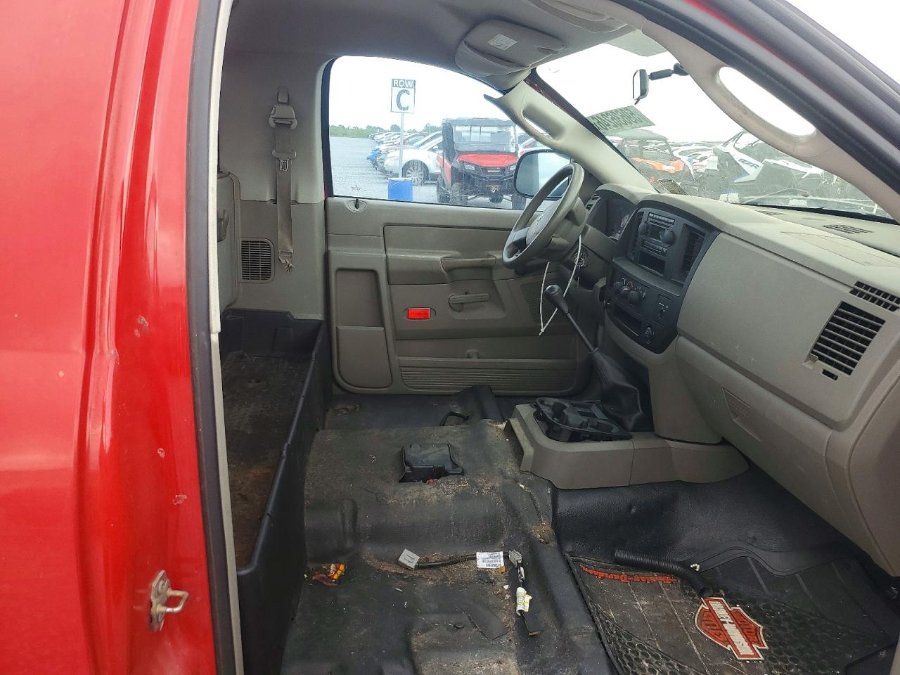 2006 Dodge Ram 1500 St Red vin: 1D7HA16K26J229271