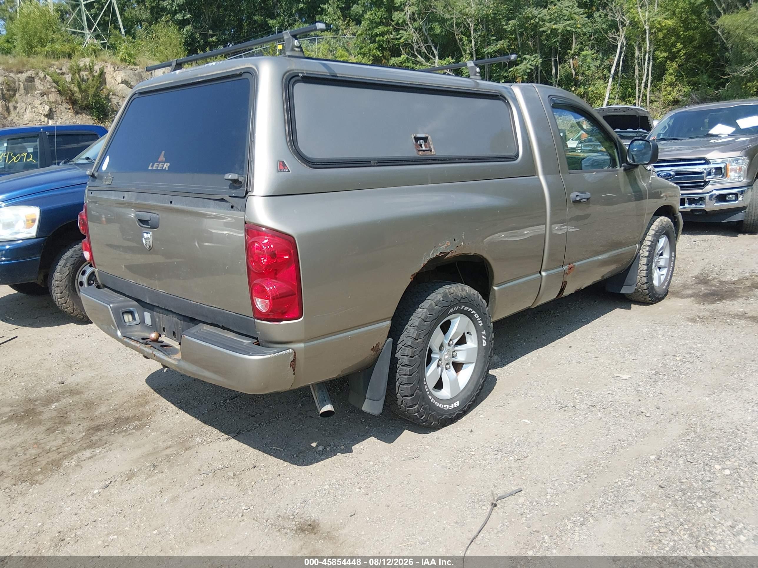 2007 Dodge Ram 1500 St Beige vin: 1D7HA16K27J603931