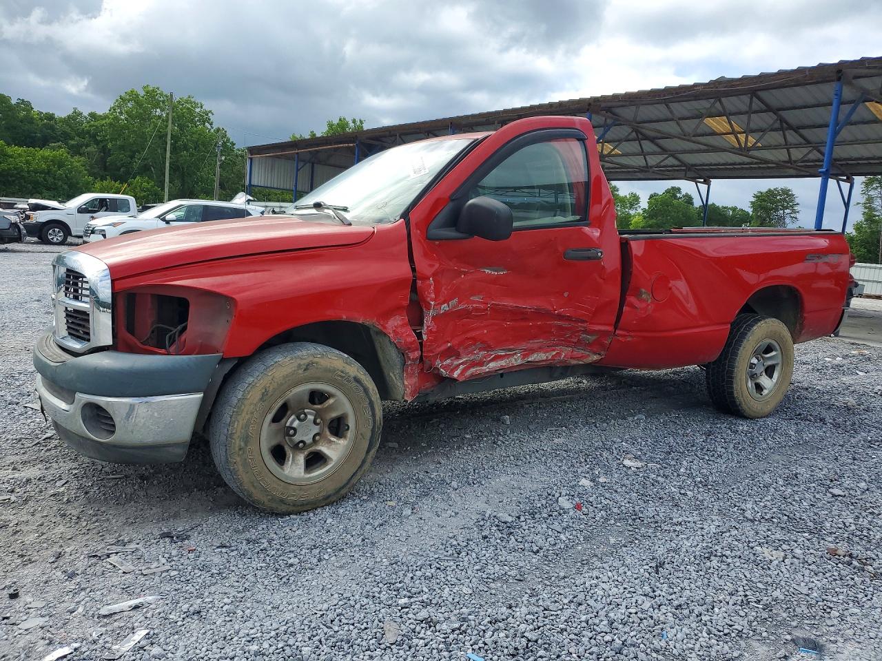 2008 Dodge Ram 1500 St Red vin: 1D7HA16K28J150752